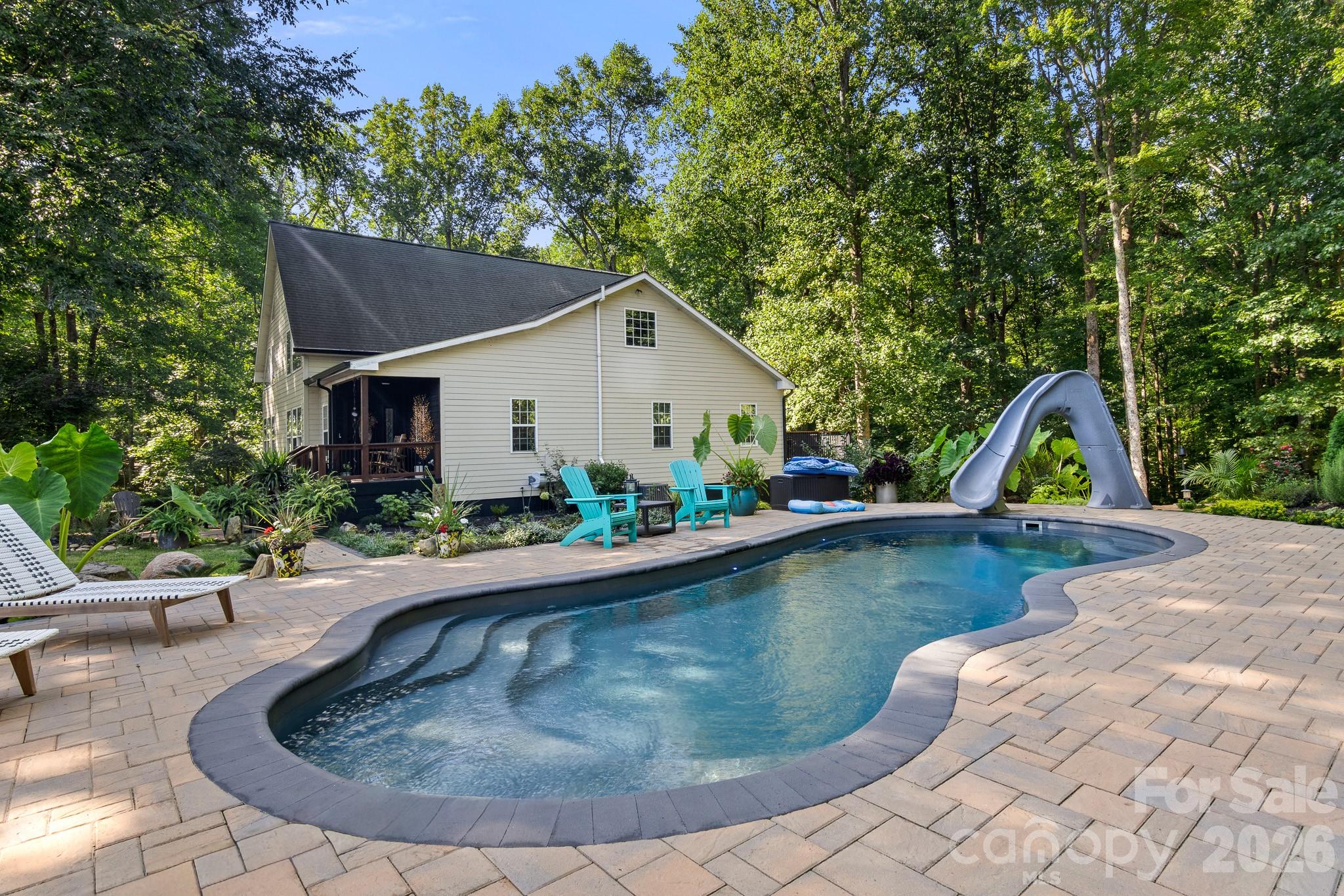 613 Perry Road Property Photo 1