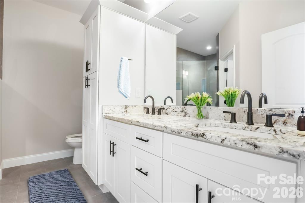 827d Wynnshire Drive 62 Property Photo 7