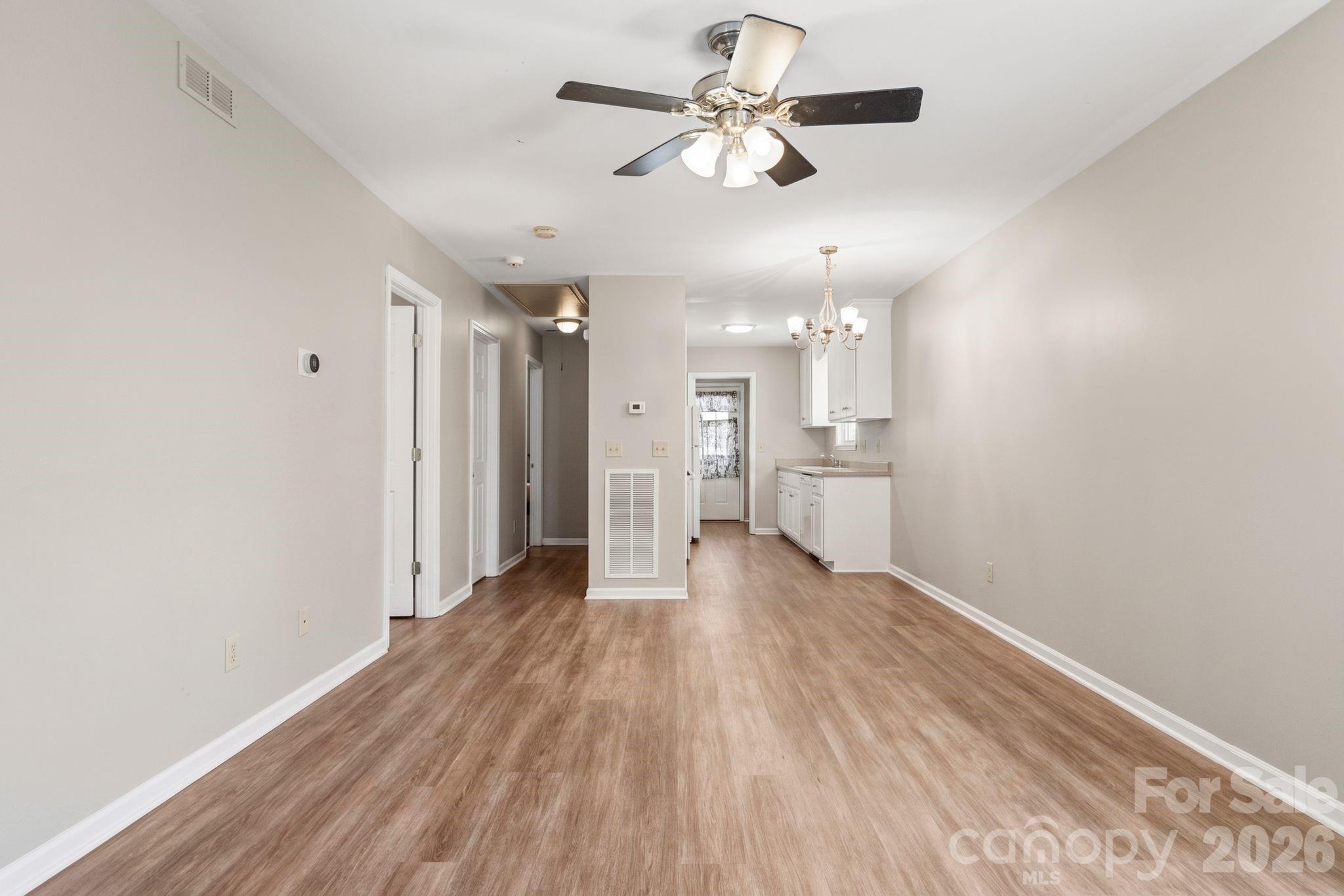 206 Oakland Avenue Property Photo 4
