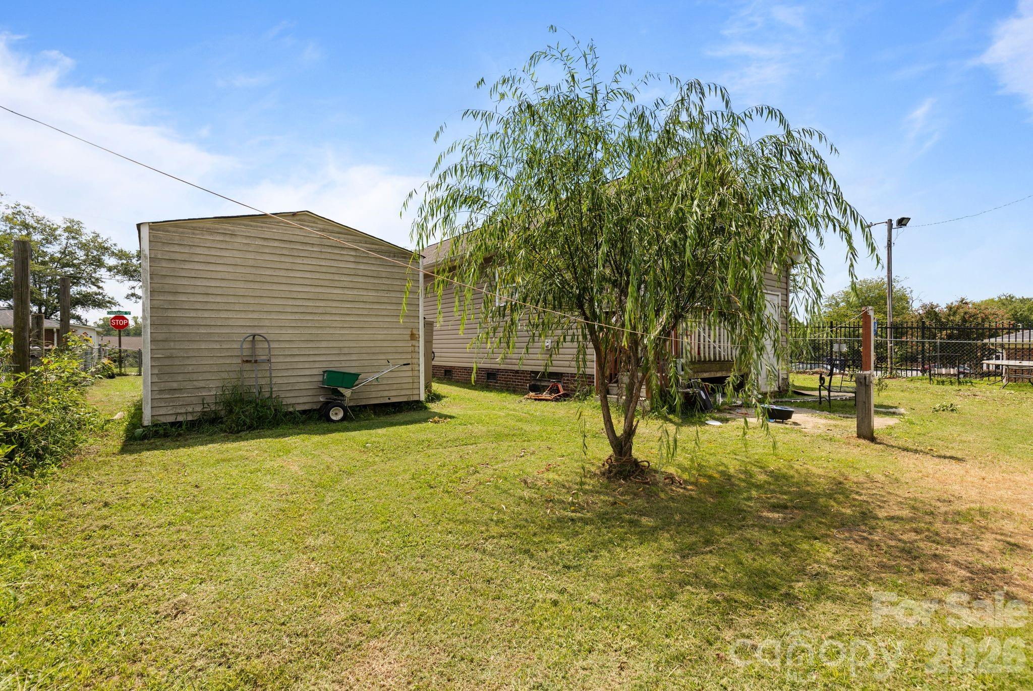 206 Oakland Avenue Property Photo 6