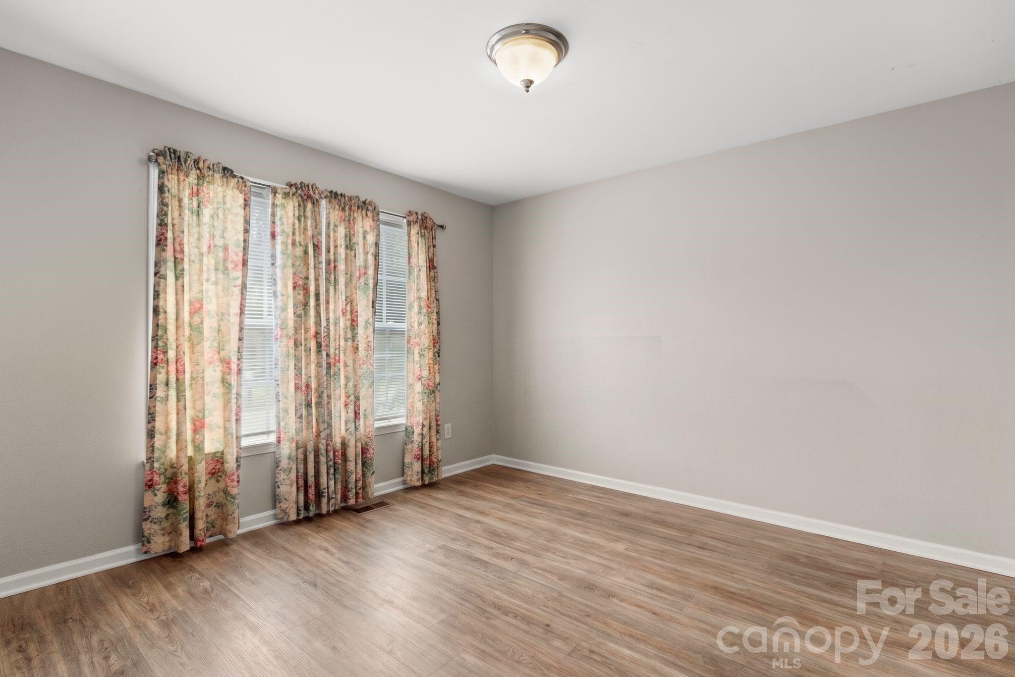 206 Oakland Avenue Property Photo 14