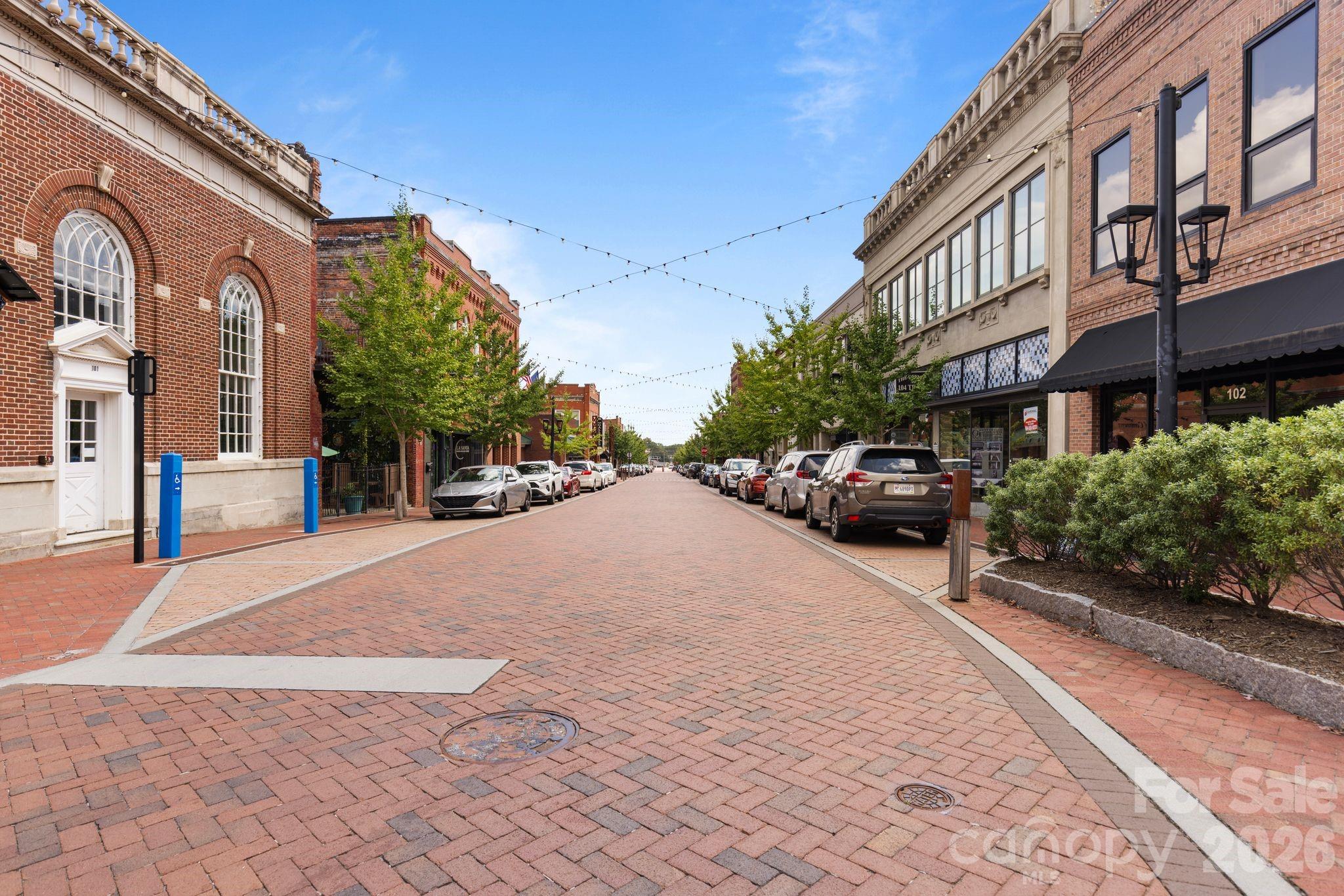 206 Oakland Avenue Property Photo 26