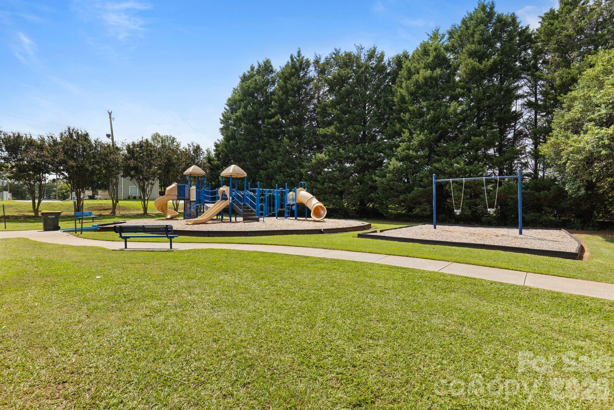 206 Oakland Avenue Property Photo 27