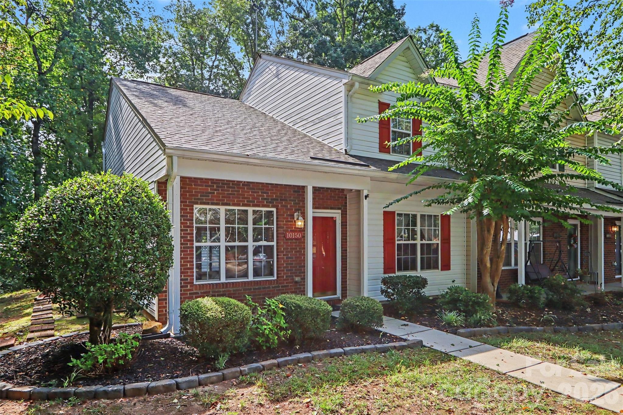 10150 Frosty Lane Property Photo 2