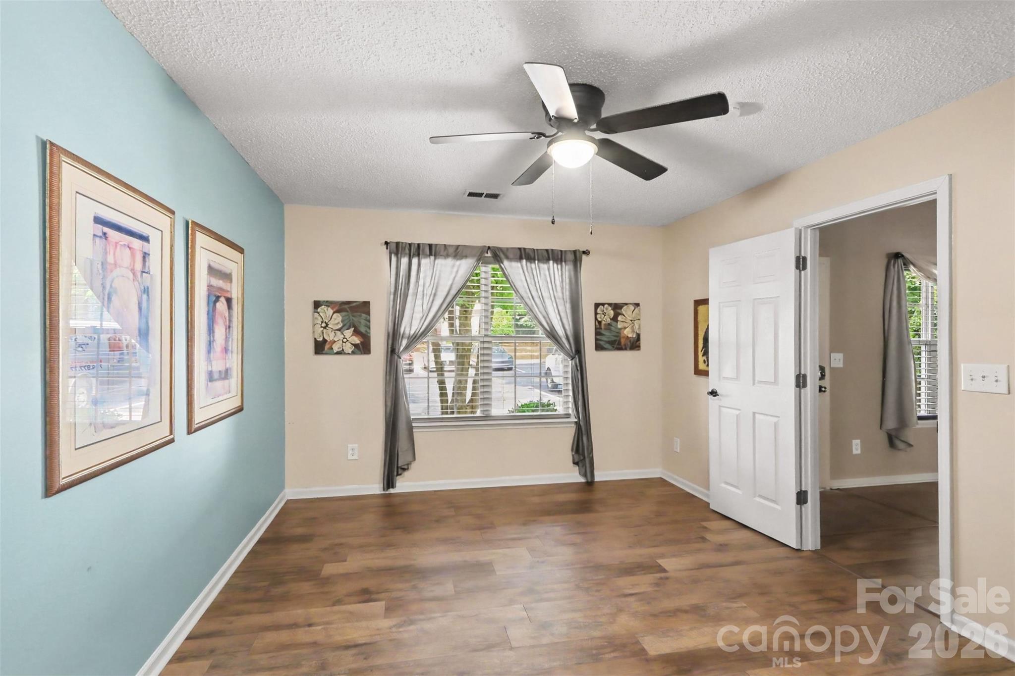 10150 Frosty Lane Property Photo 3
