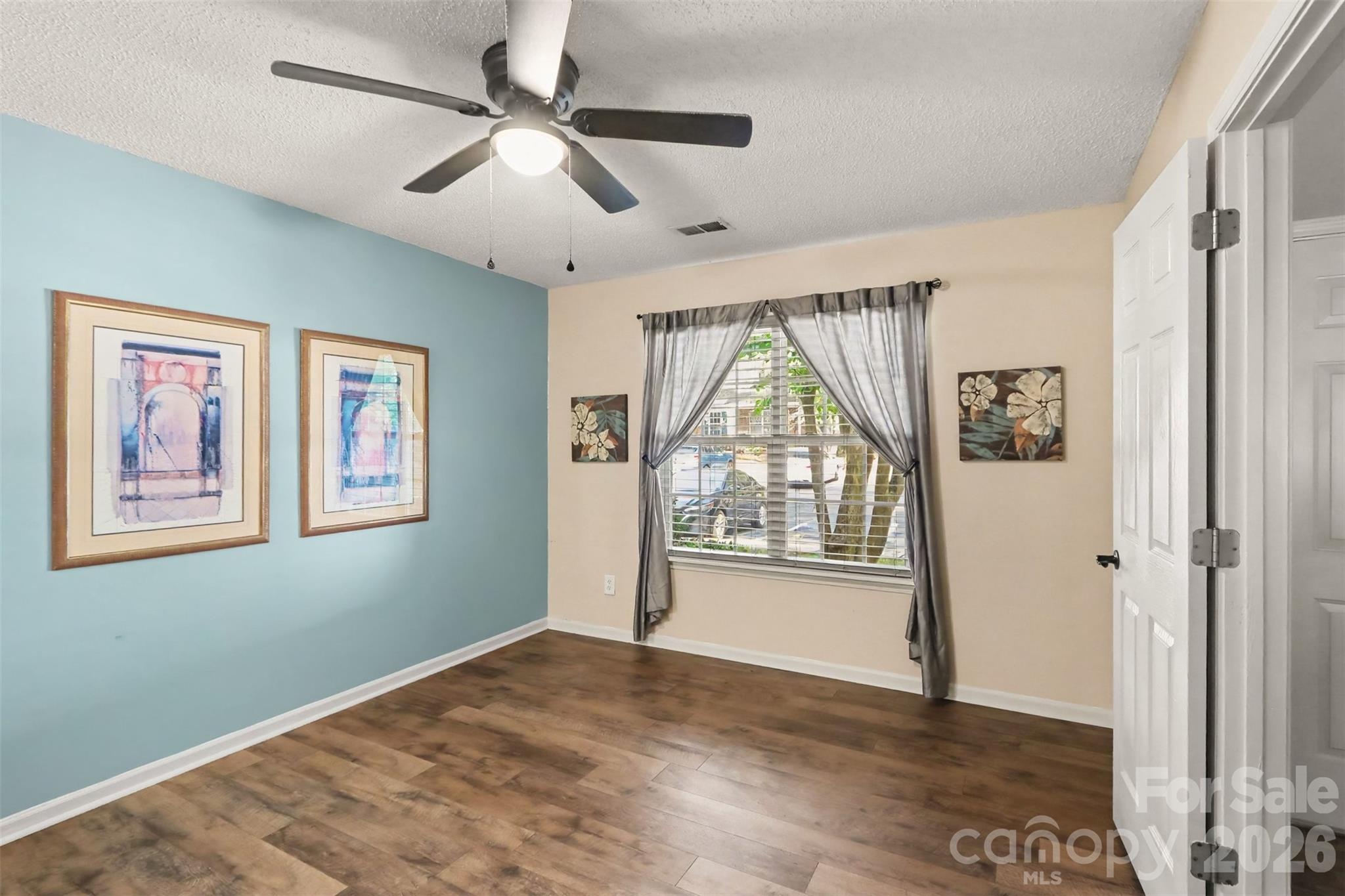 10150 Frosty Lane Property Photo 4