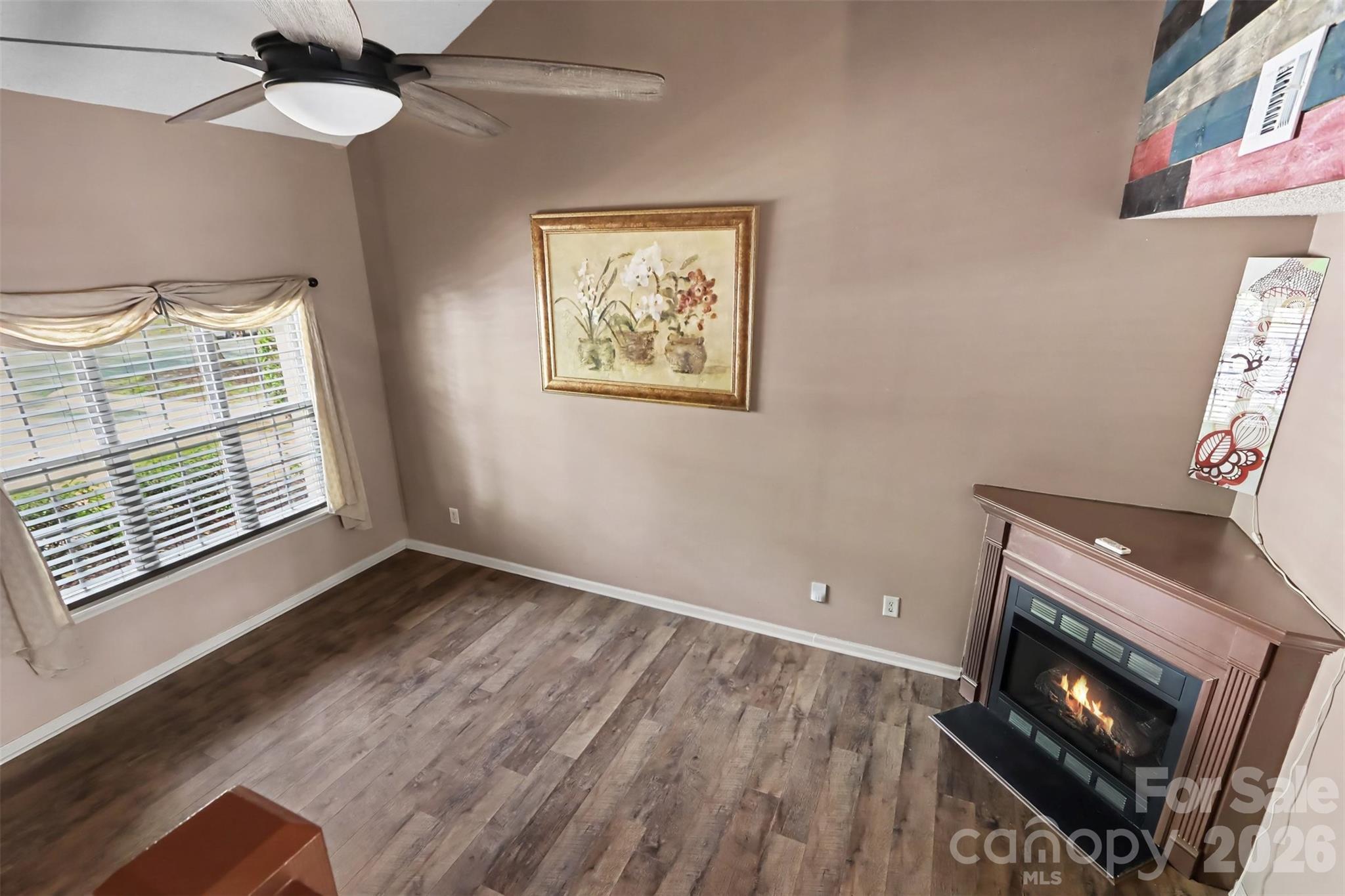 10150 Frosty Lane Property Photo 9