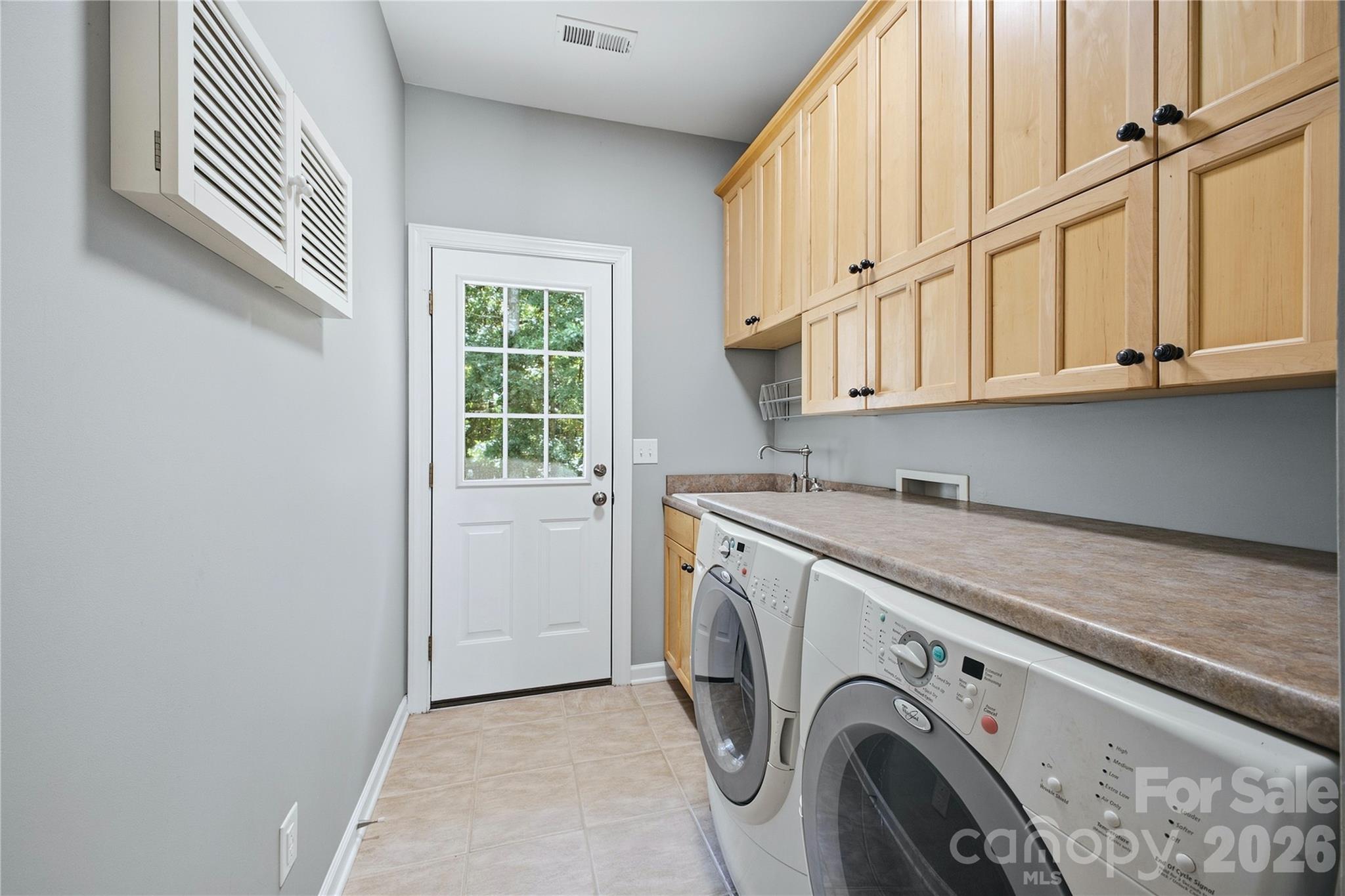 11019 King George Lane Property Photo 23