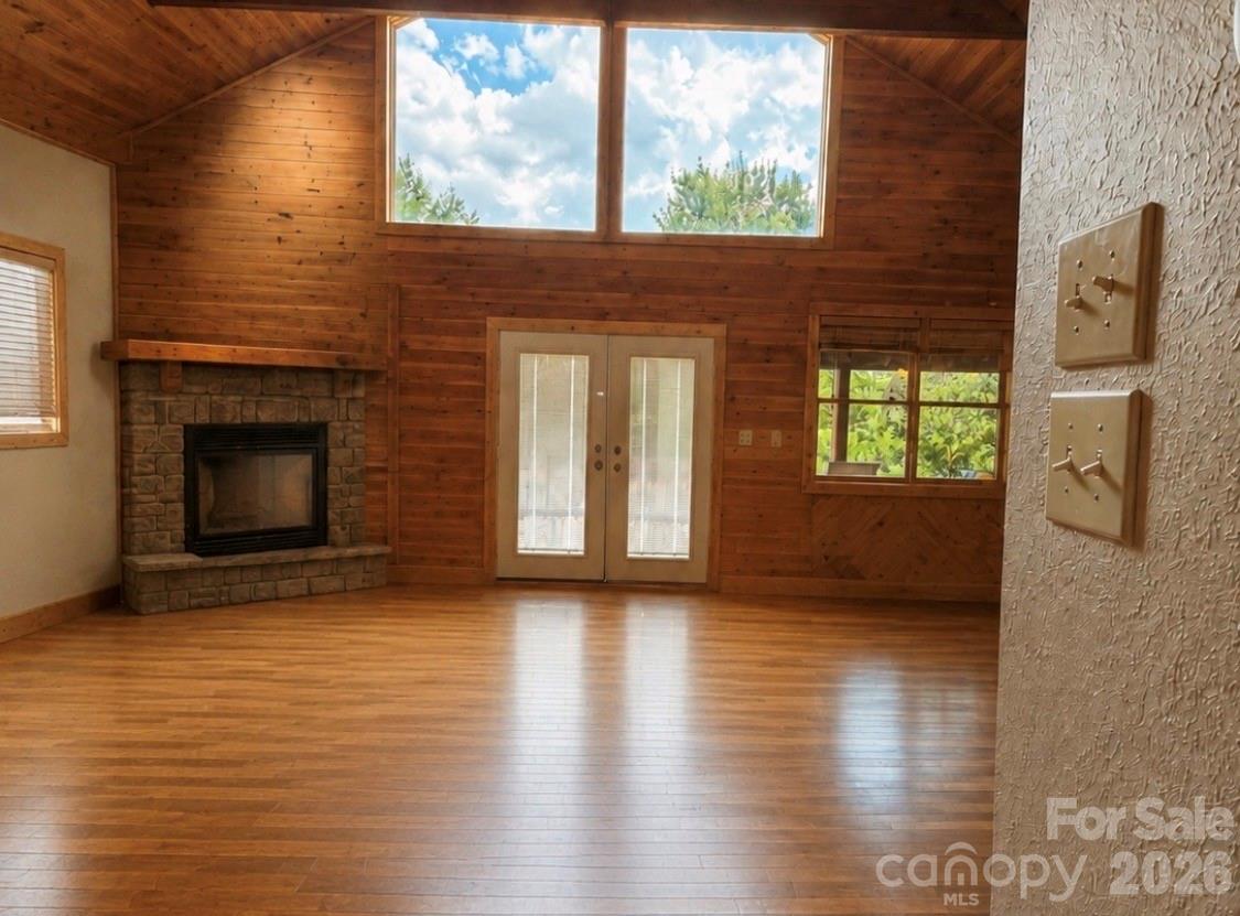 27 Apple Lane Property Photo 5