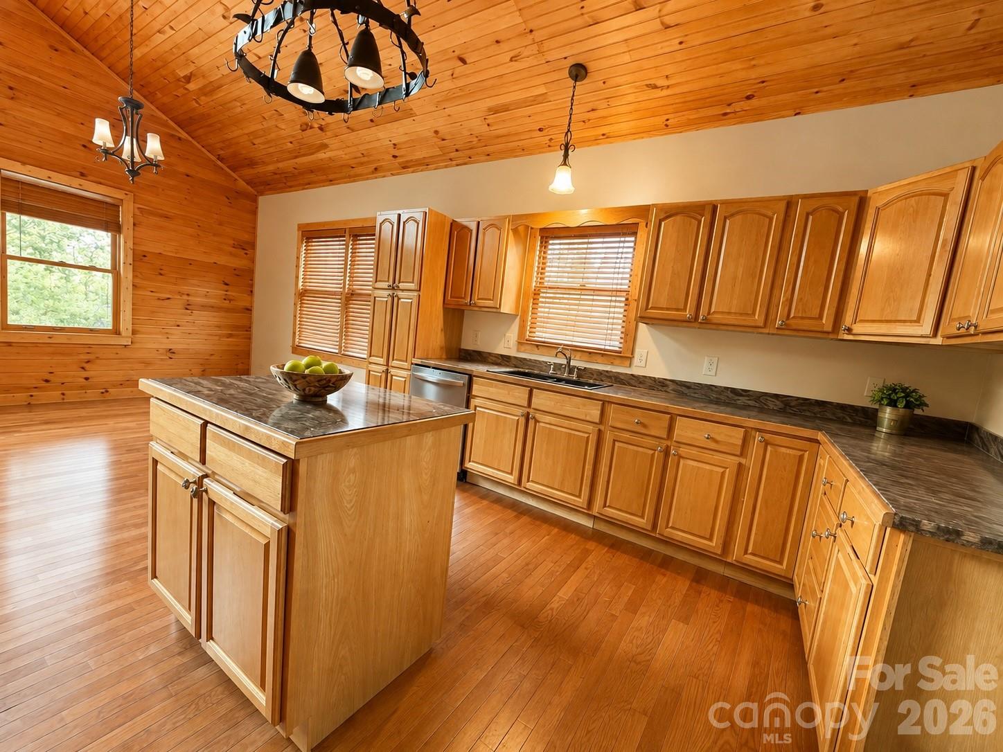 27 Apple Lane Property Photo 6