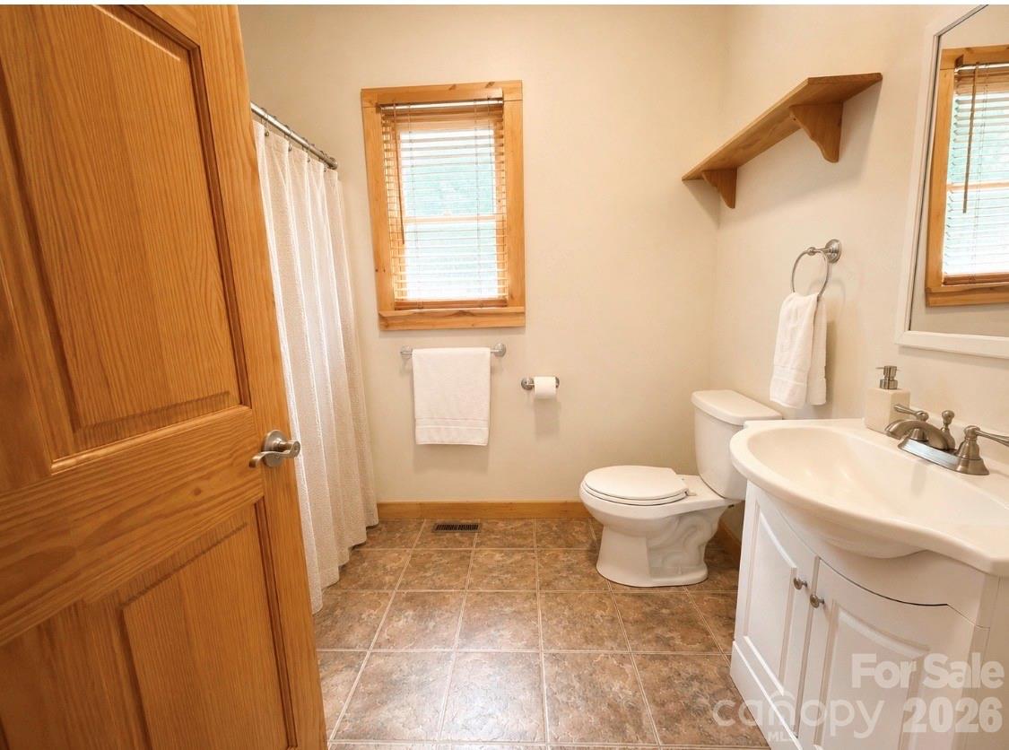 27 Apple Lane Property Photo 12