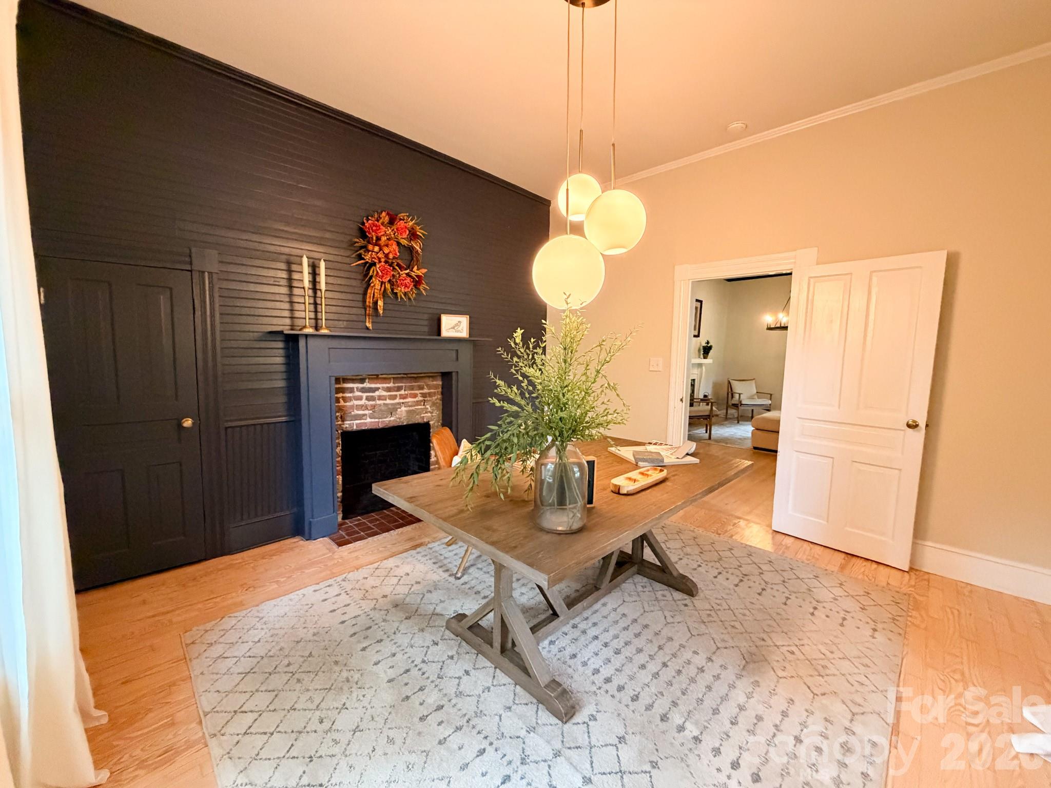 825 Montgomery Avenue Property Photo 6