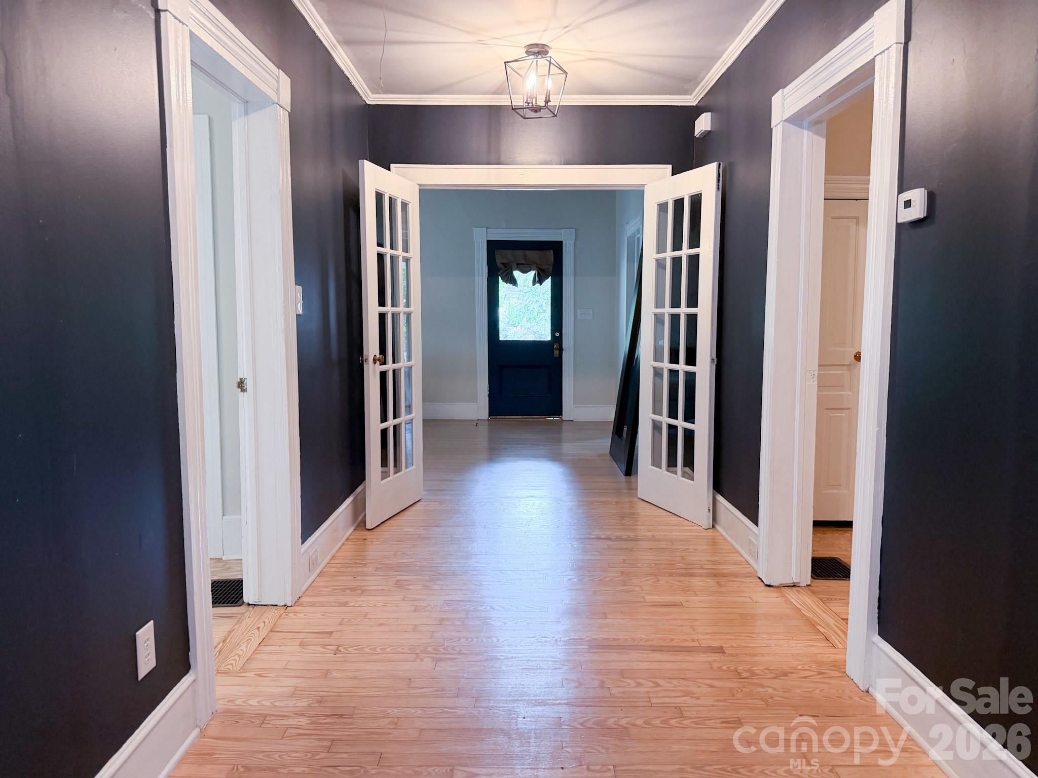 825 Montgomery Avenue Property Photo 8