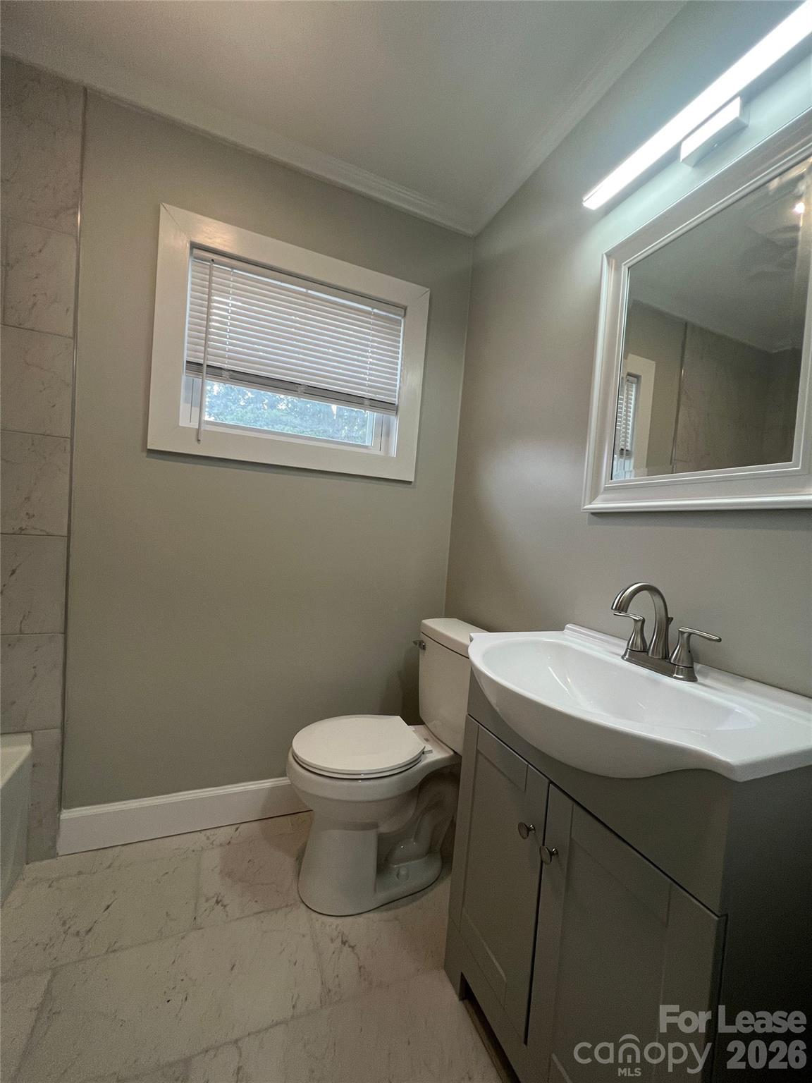 1300 Main Street 3 Property Photo 5