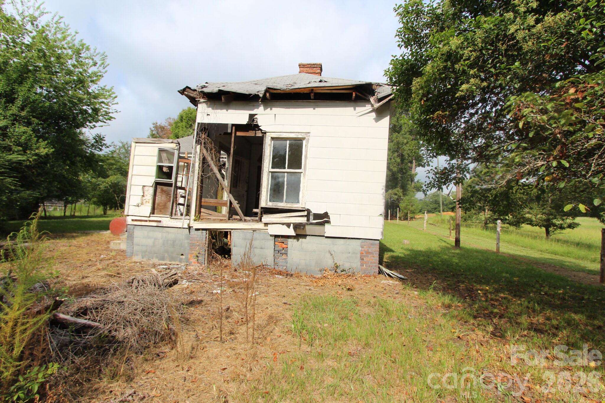 368 Hwy 145 Highway Property Photo 3
