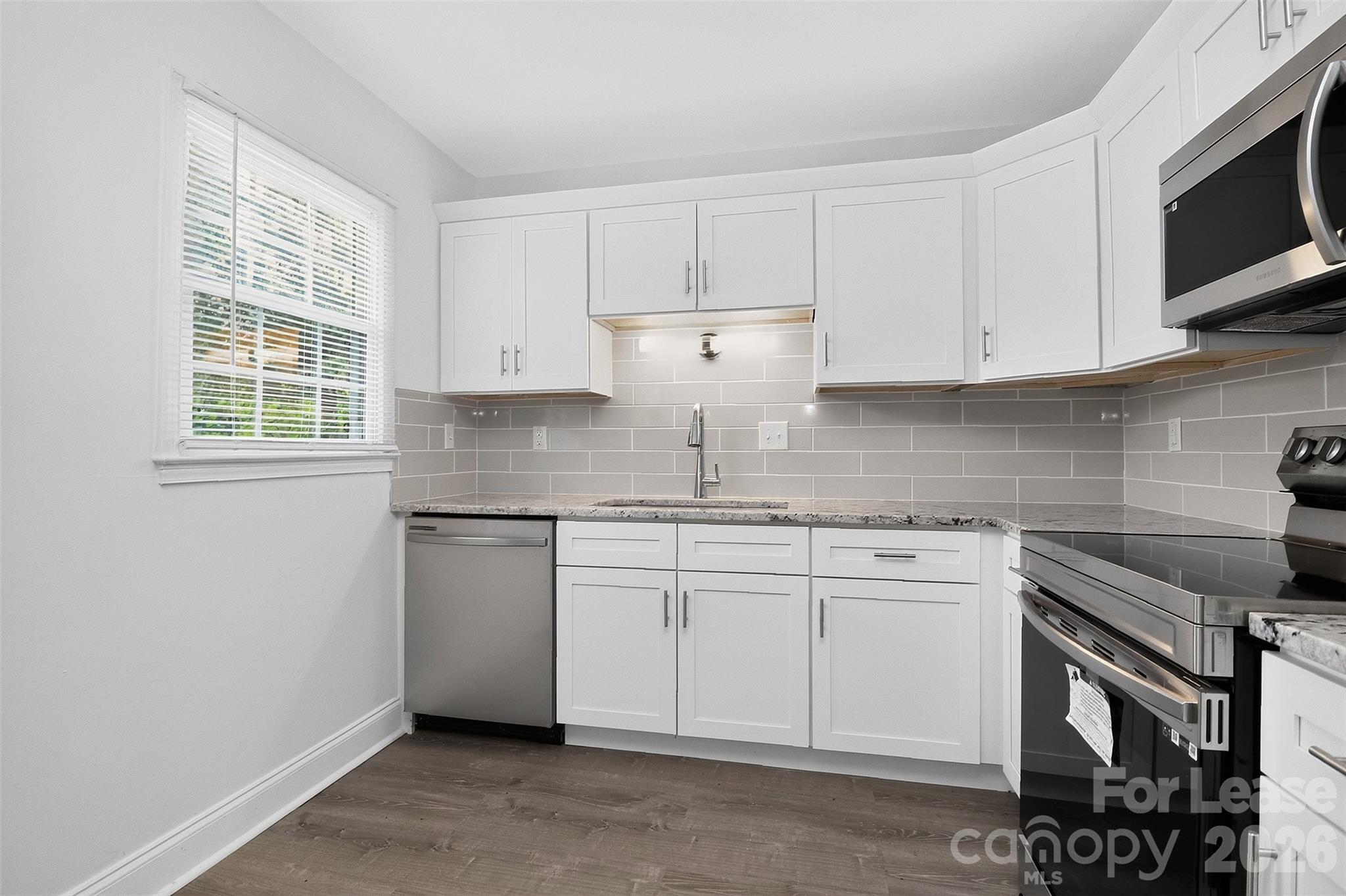 8322 Knights Bridge Road Property Photo 9