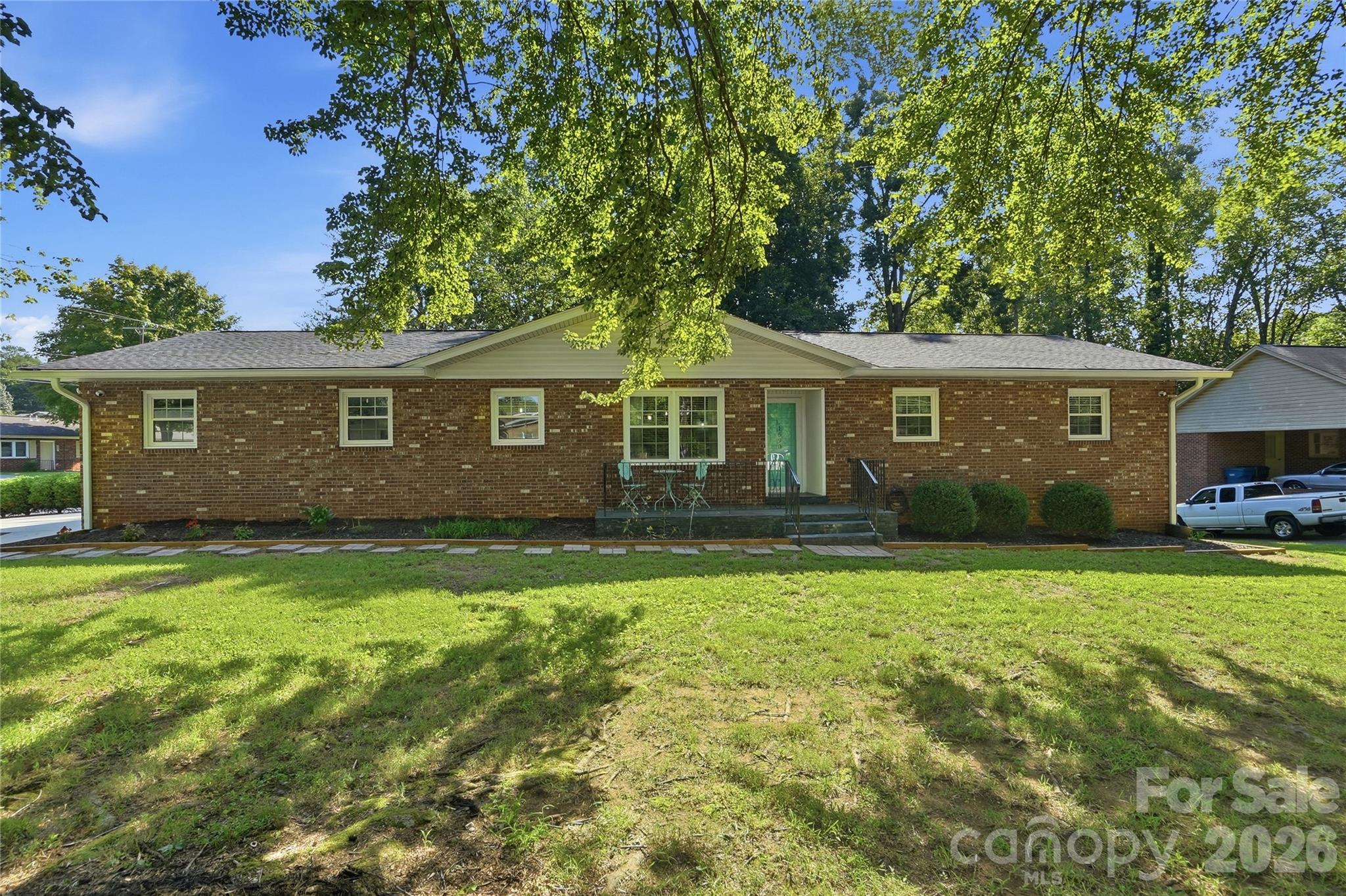 1690 26th Street Property Photo 3