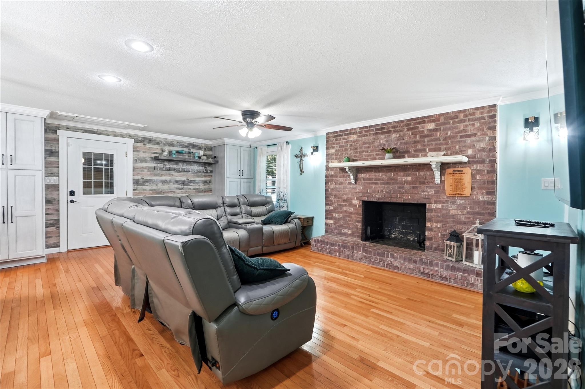 1690 26th Street Property Photo 5