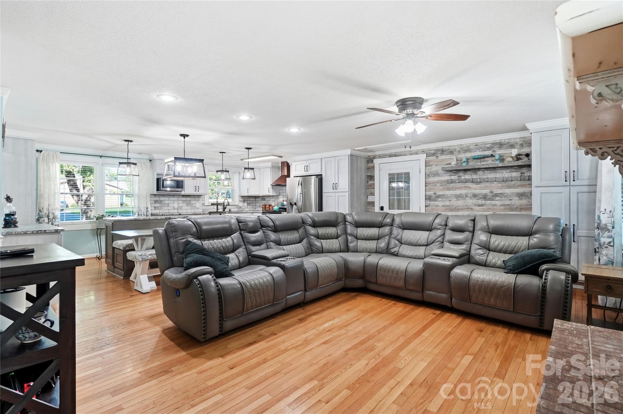 1690 26th Street Property Photo 8