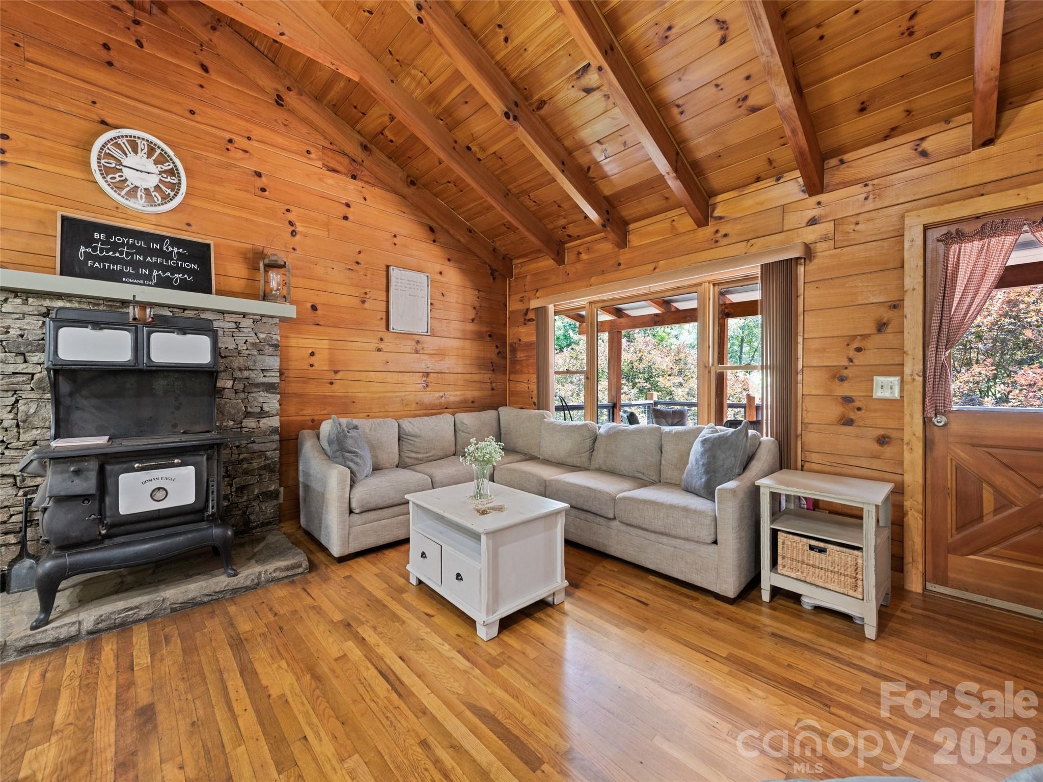 367 Robinson Road Property Photo 6