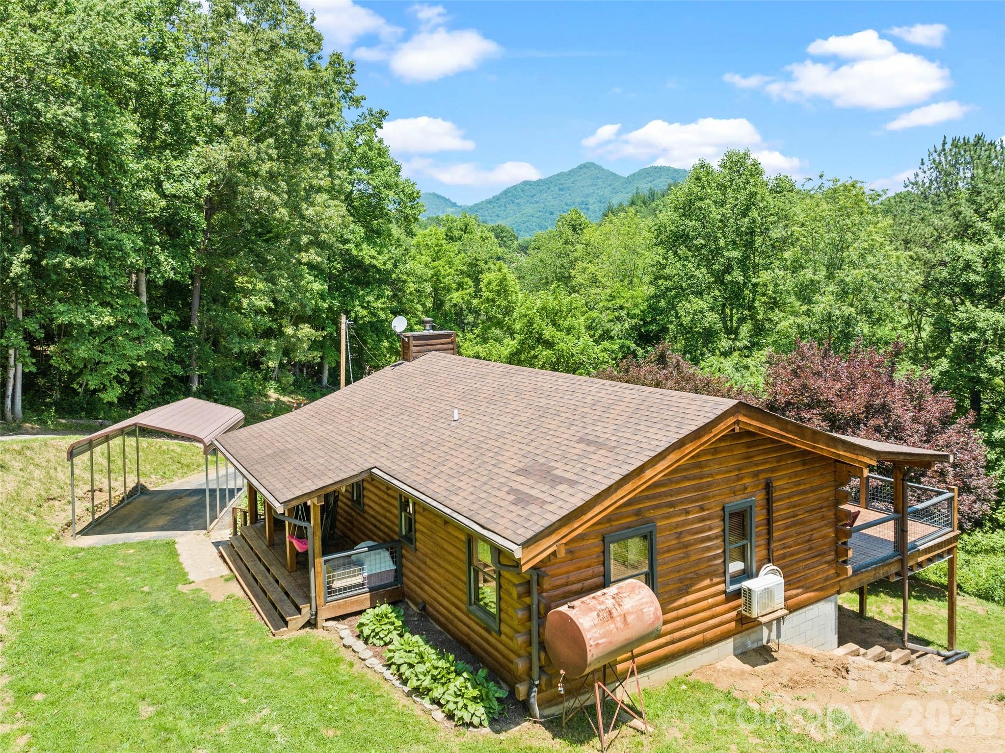 367 Robinson Road Property Photo 23