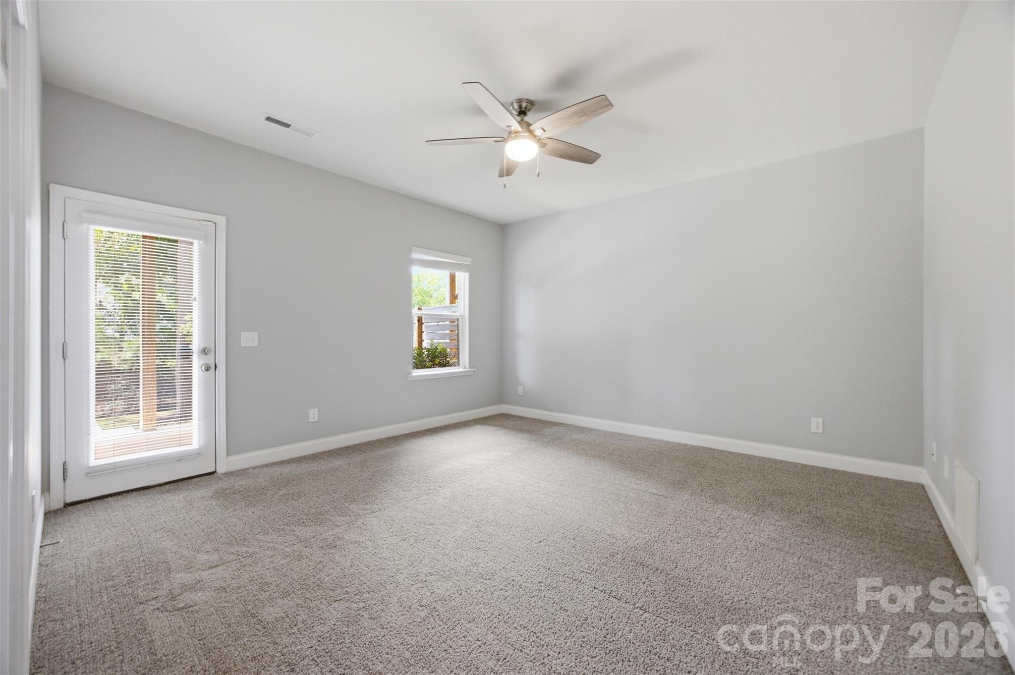 346 Belton Street Property Photo 32