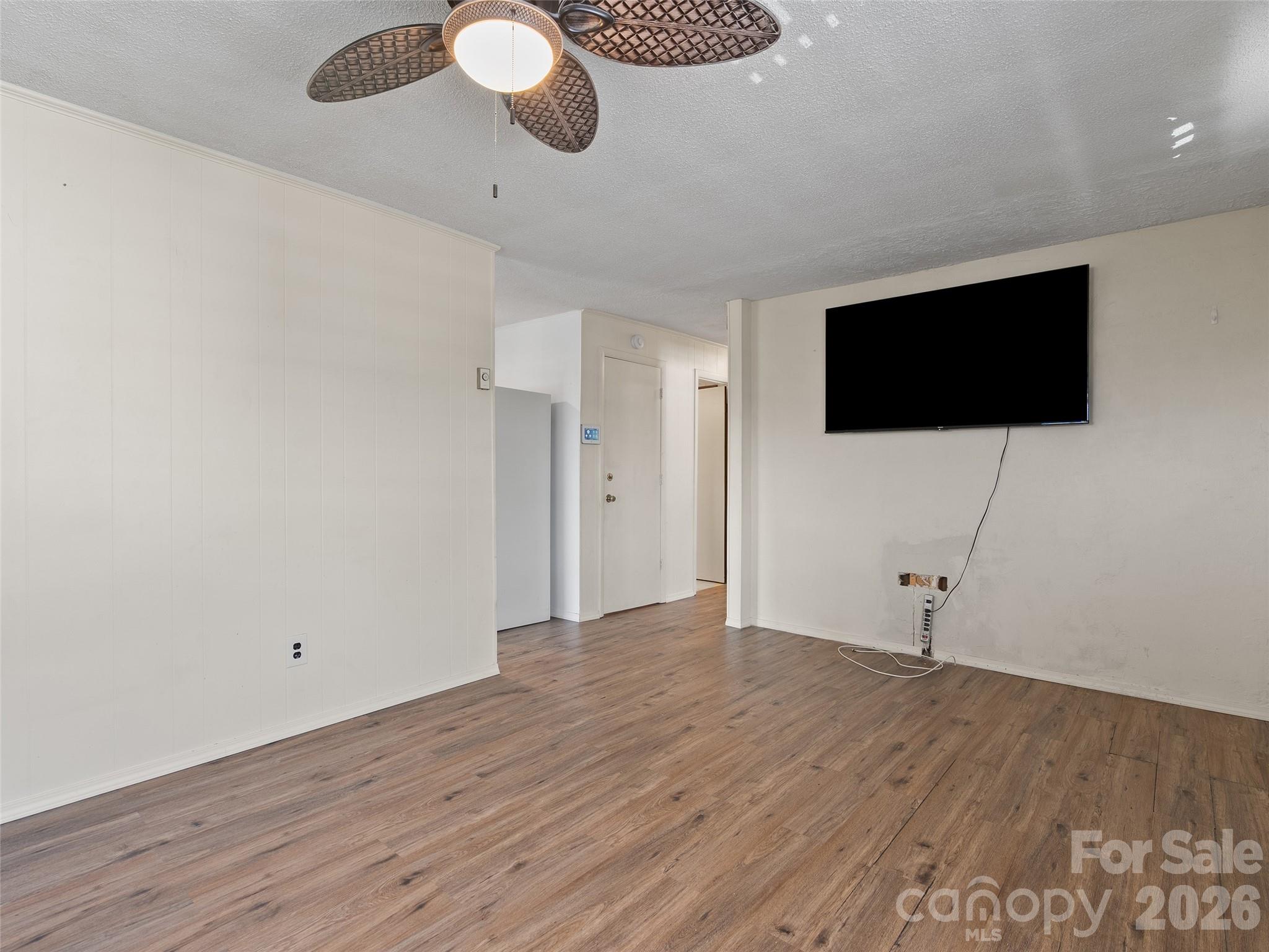 83 Rocky Street Property Photo 6
