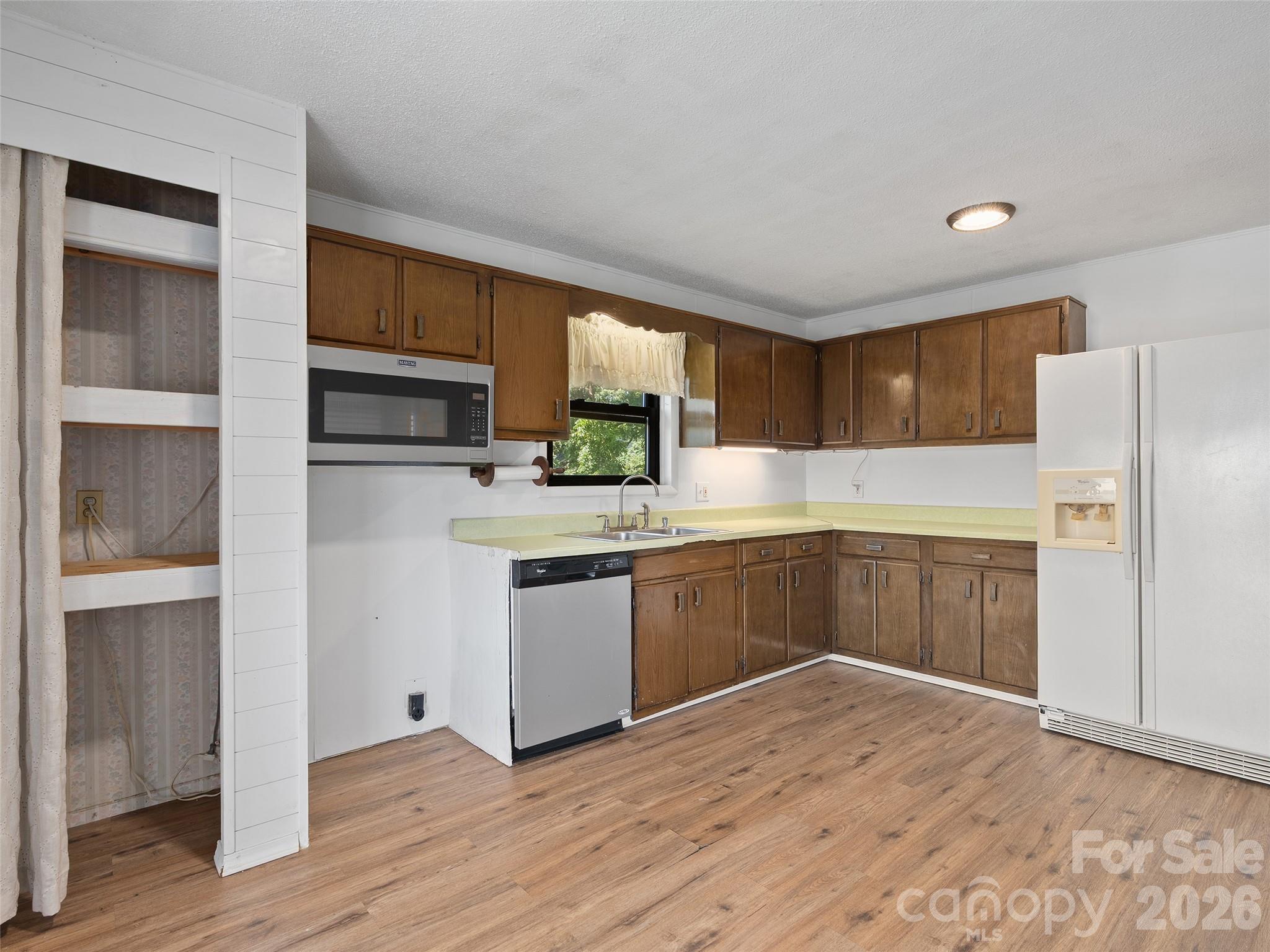83 Rocky Street Property Photo 9