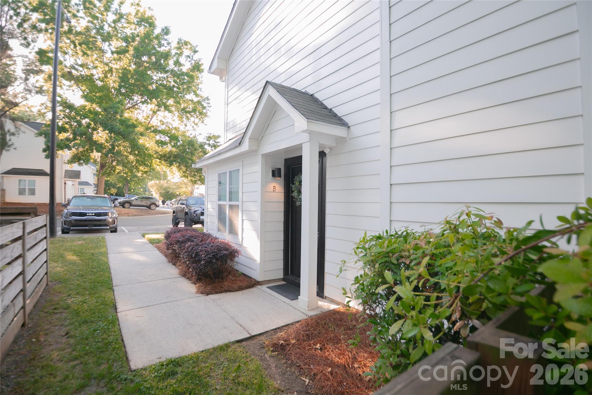 1511 Briar Creek Road B Property Photo 3