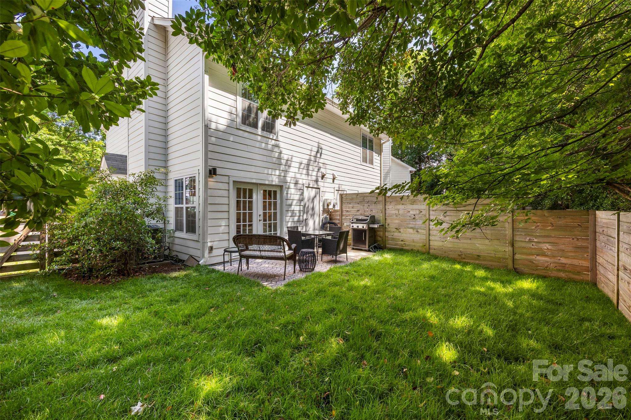 1511 Briar Creek Road B Property Photo 24
