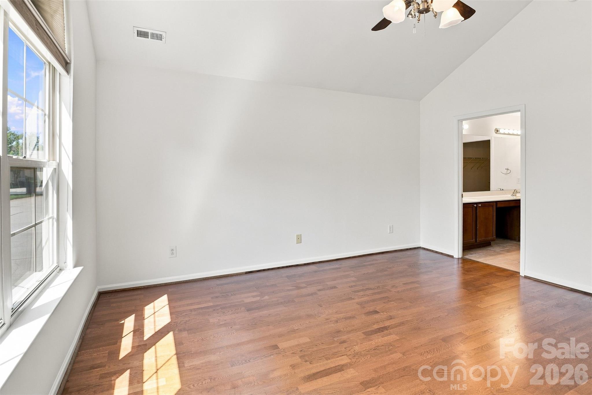 821 Ledgestone Court Property Photo 22
