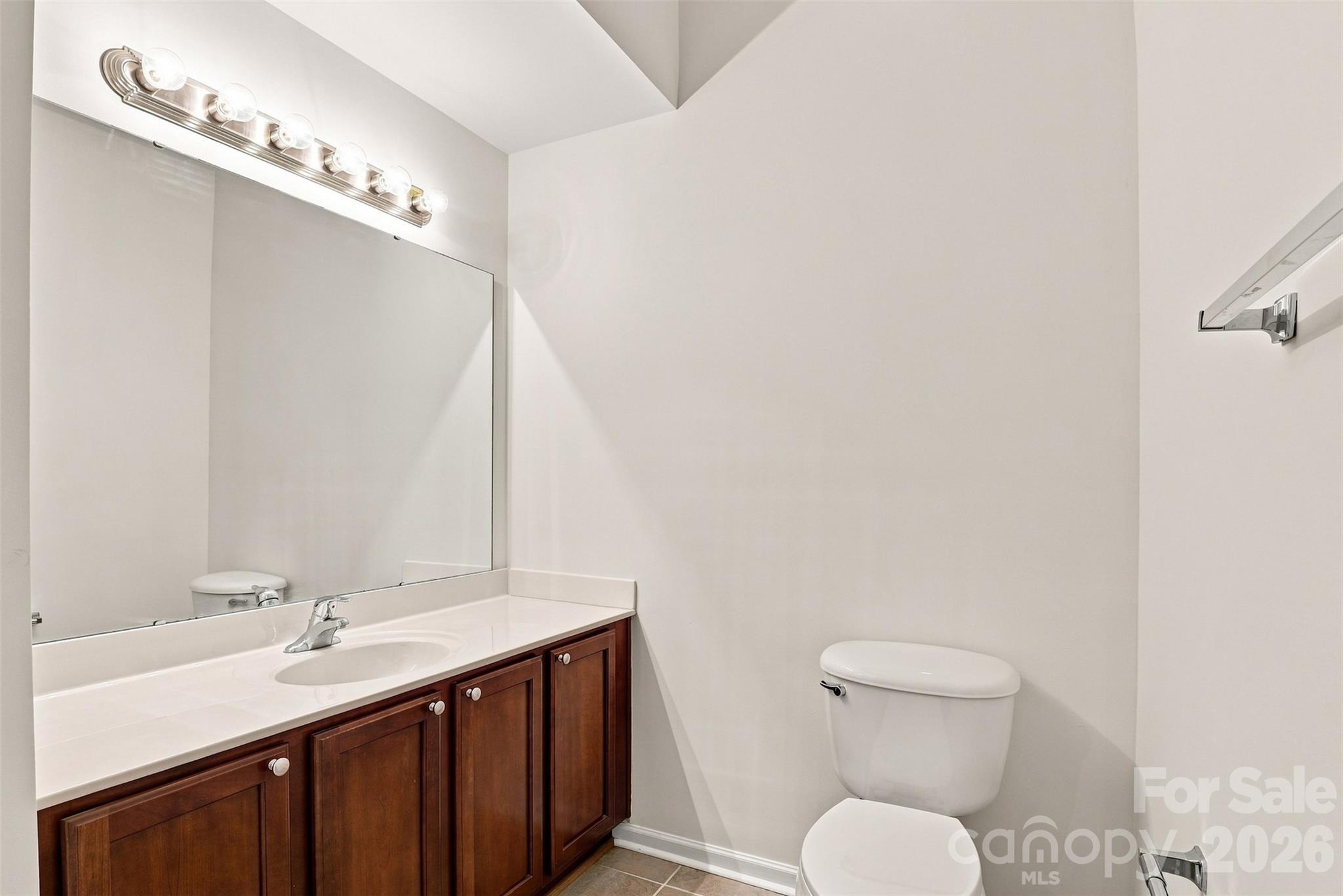 821 Ledgestone Court Property Photo 30