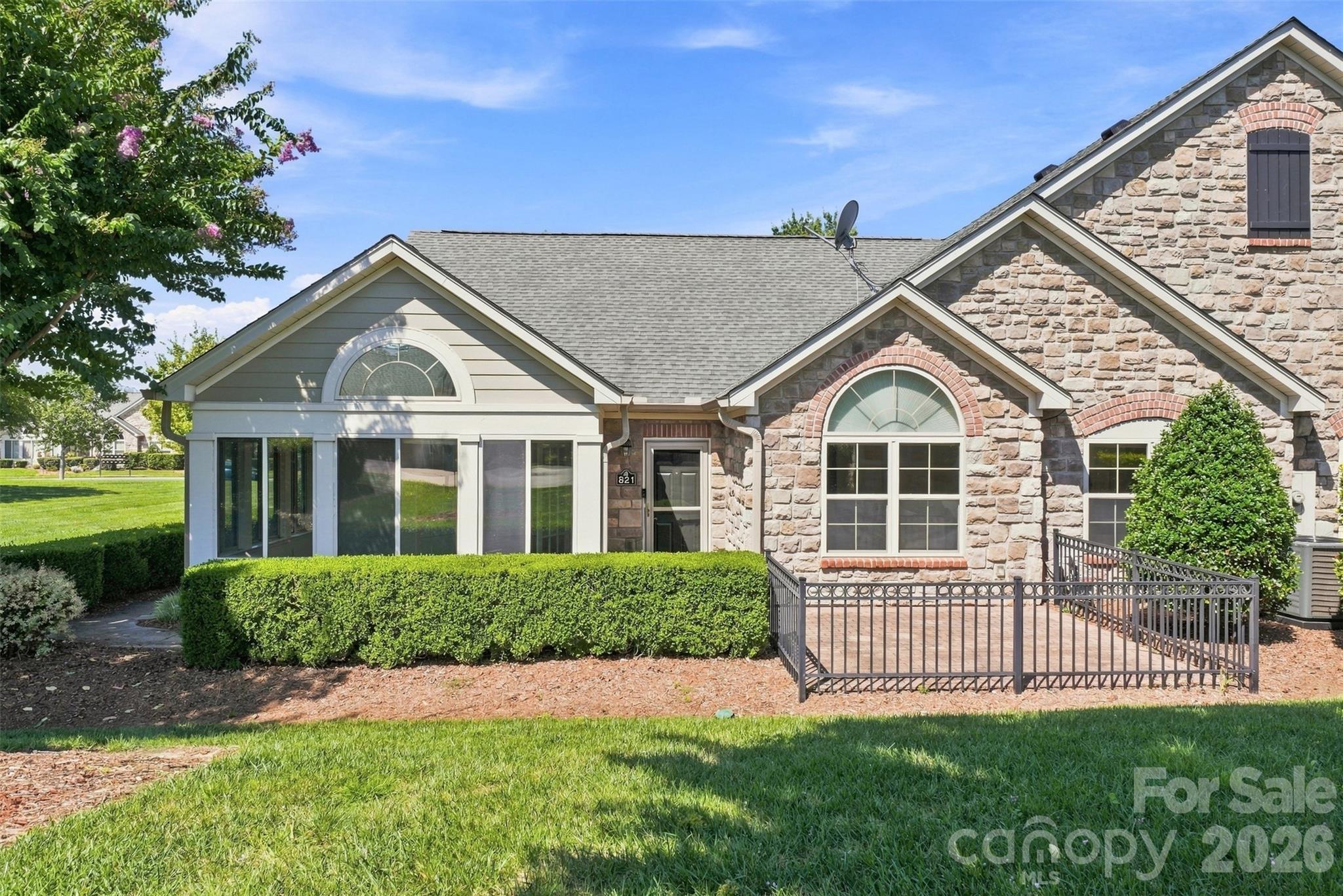 821 Ledgestone Court Property Photo 41