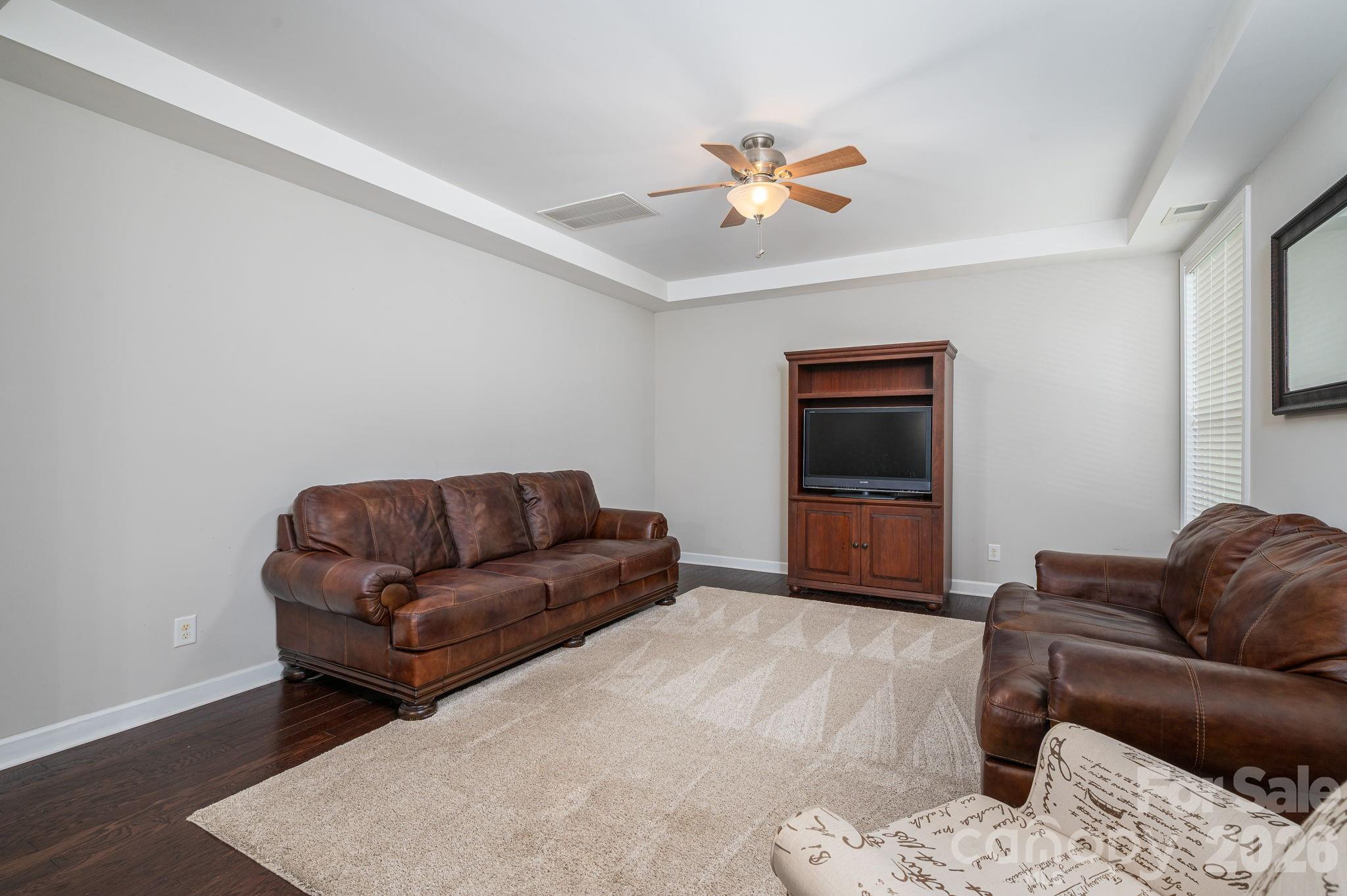 424 Planters Way Property Photo 15