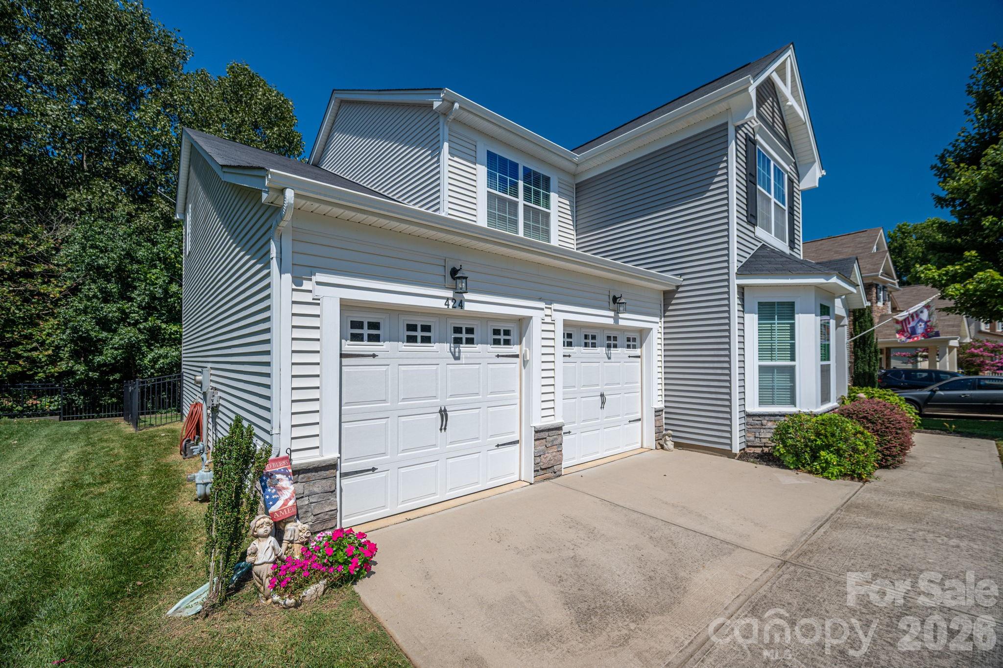 424 Planters Way Property Photo 35