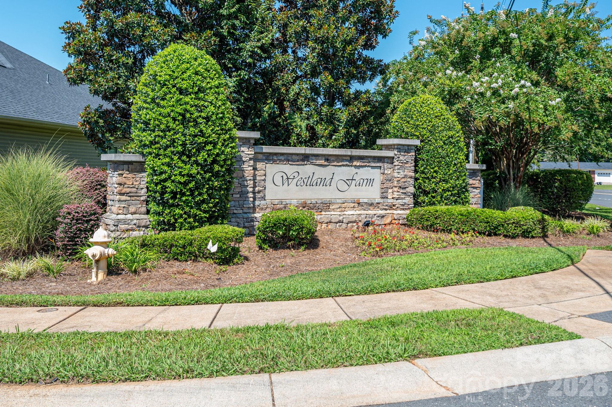 424 Planters Way Property Photo 38