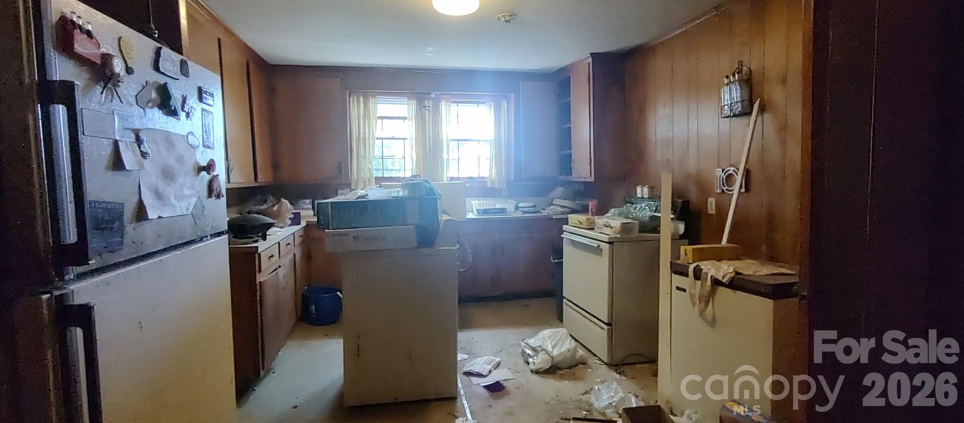 3803 Cliffside Road Property Photo 5