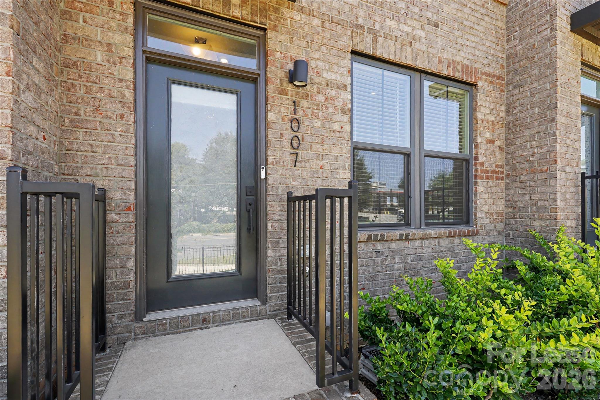 4419020 Property Photo 6