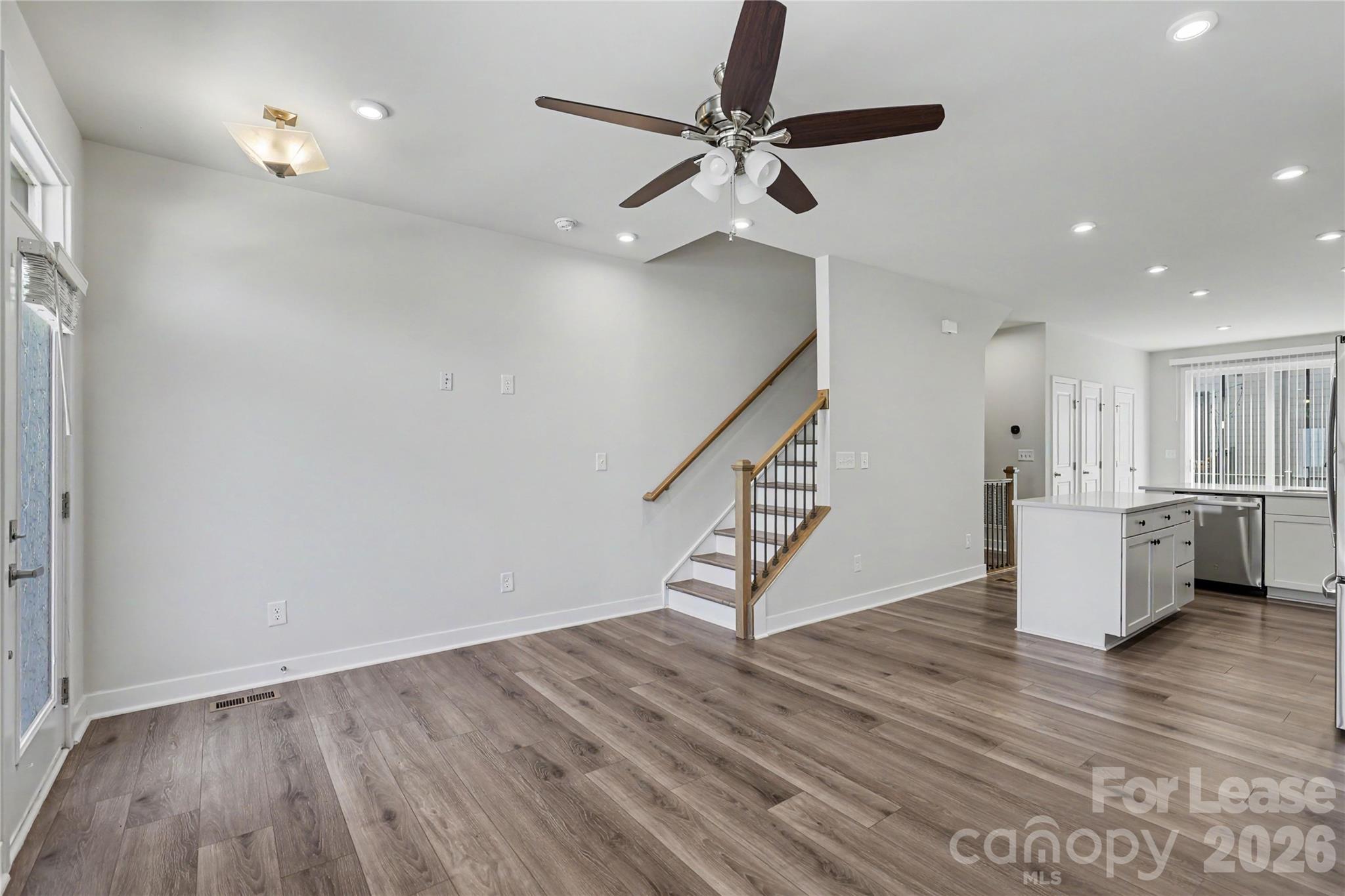 4419020 Property Photo 15
