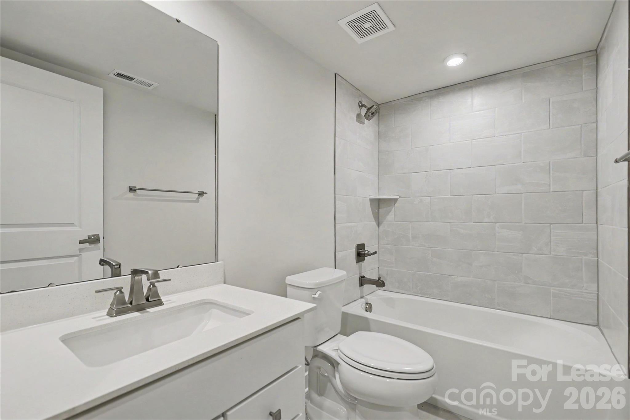 4419020 Property Photo 30