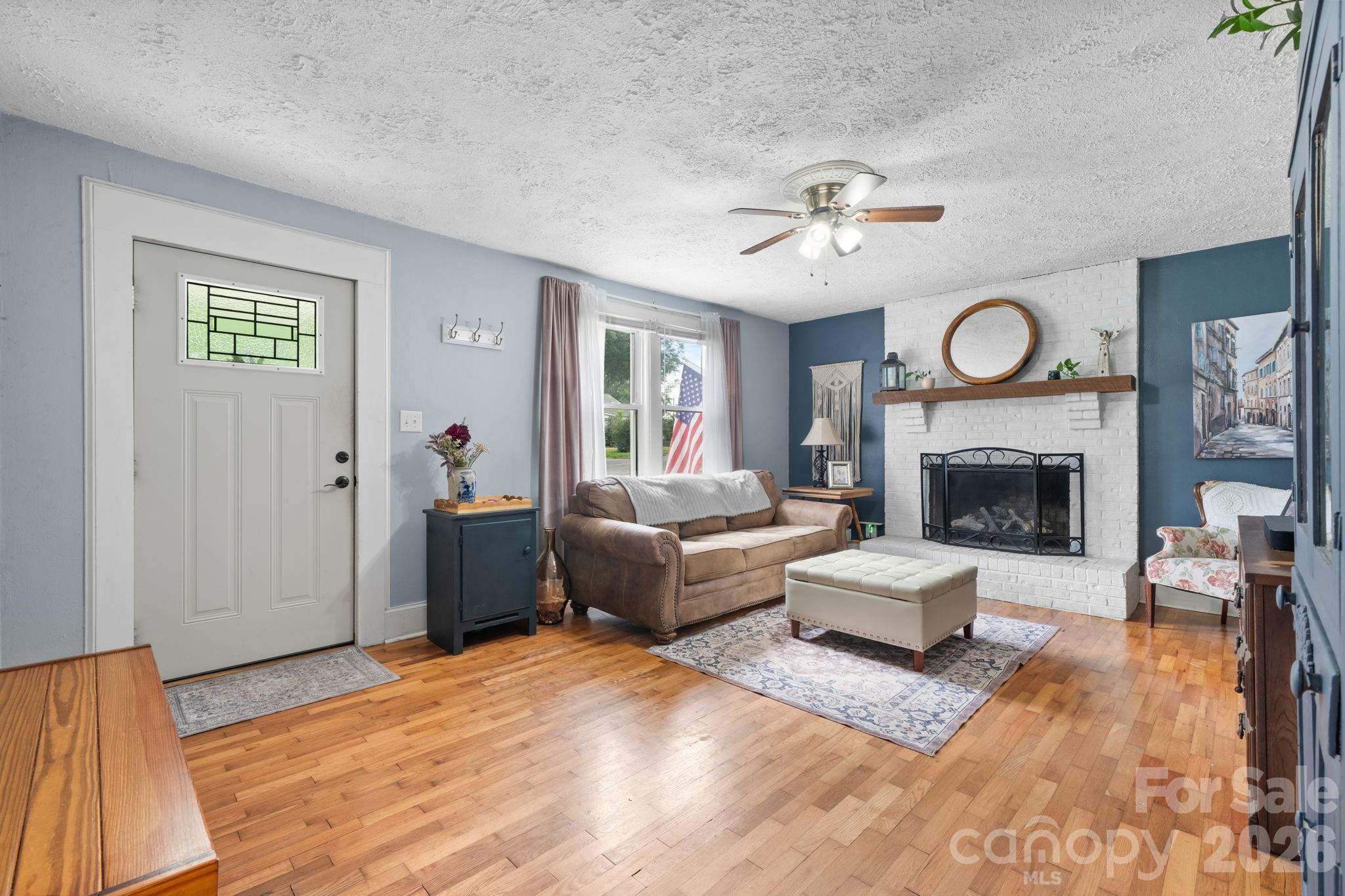 45 26th Avenue Property Photo 5