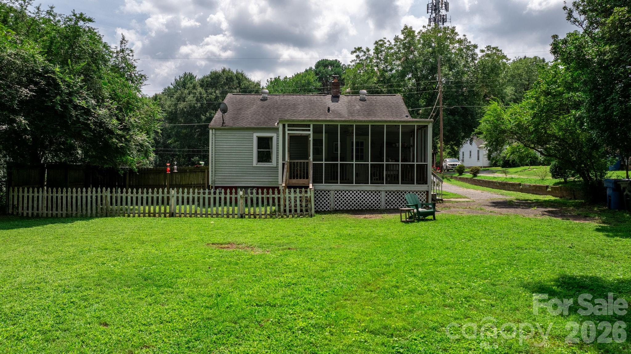 45 26th Avenue Property Photo 13