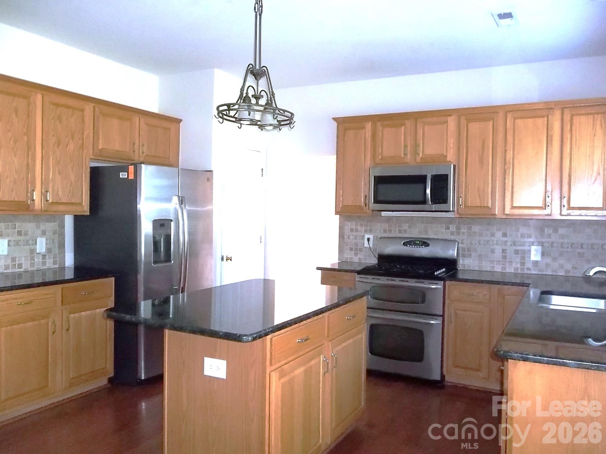11120 Maplehurst Drive Property Photo 4