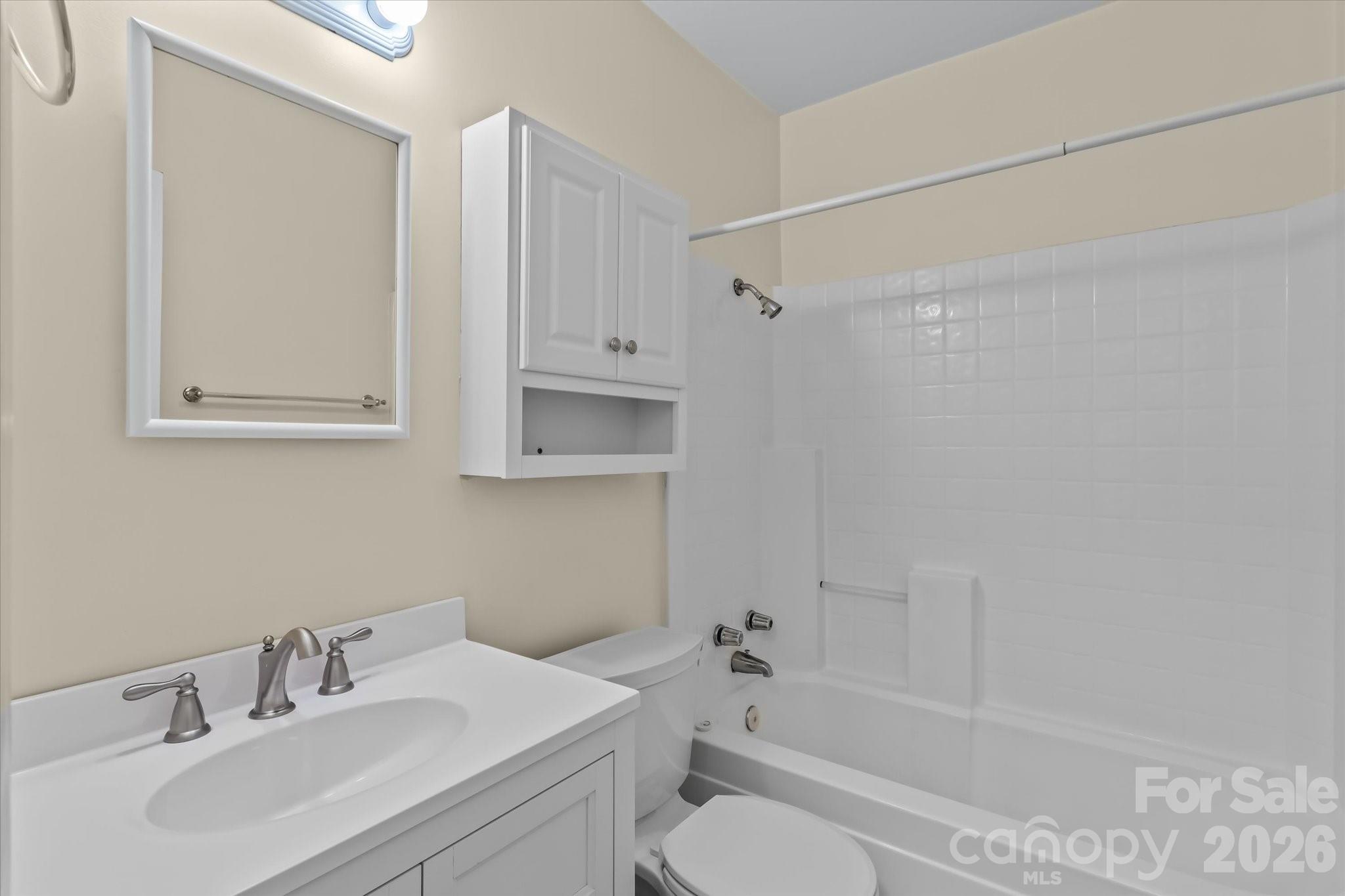 2101 Kenilworth Avenue Property Photo 18
