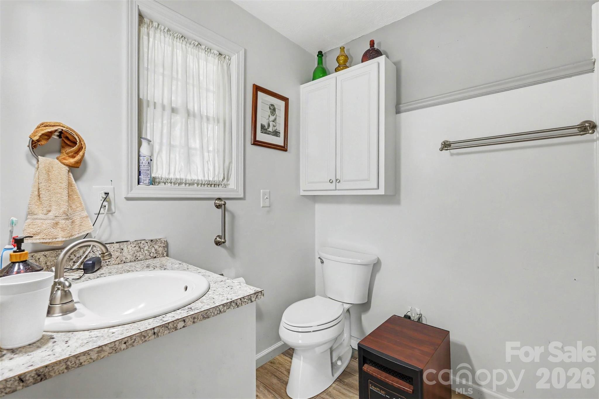 9324 Simpson Road Property Photo 7