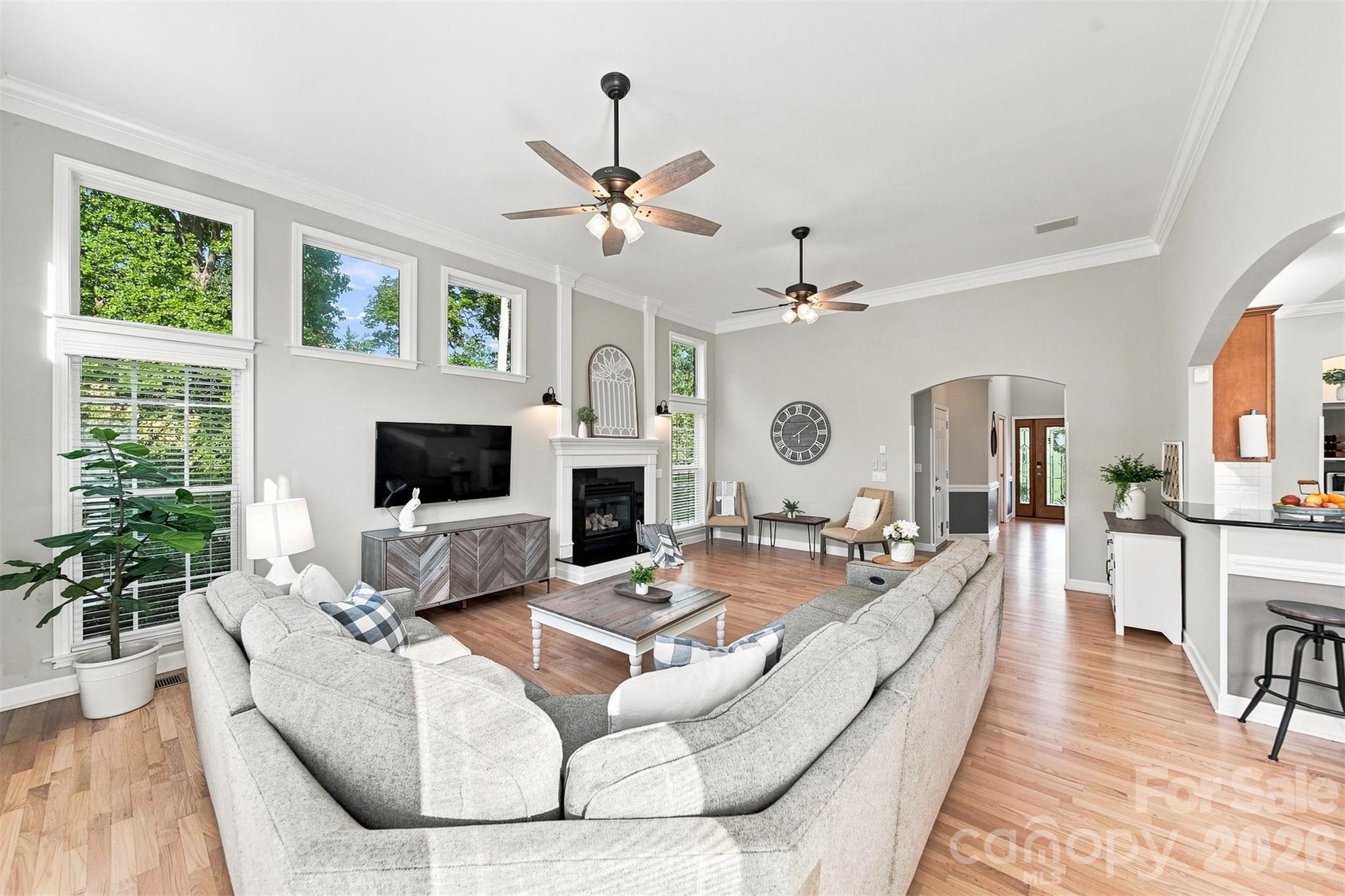 1221 Willow Creek Drive Property Photo 8