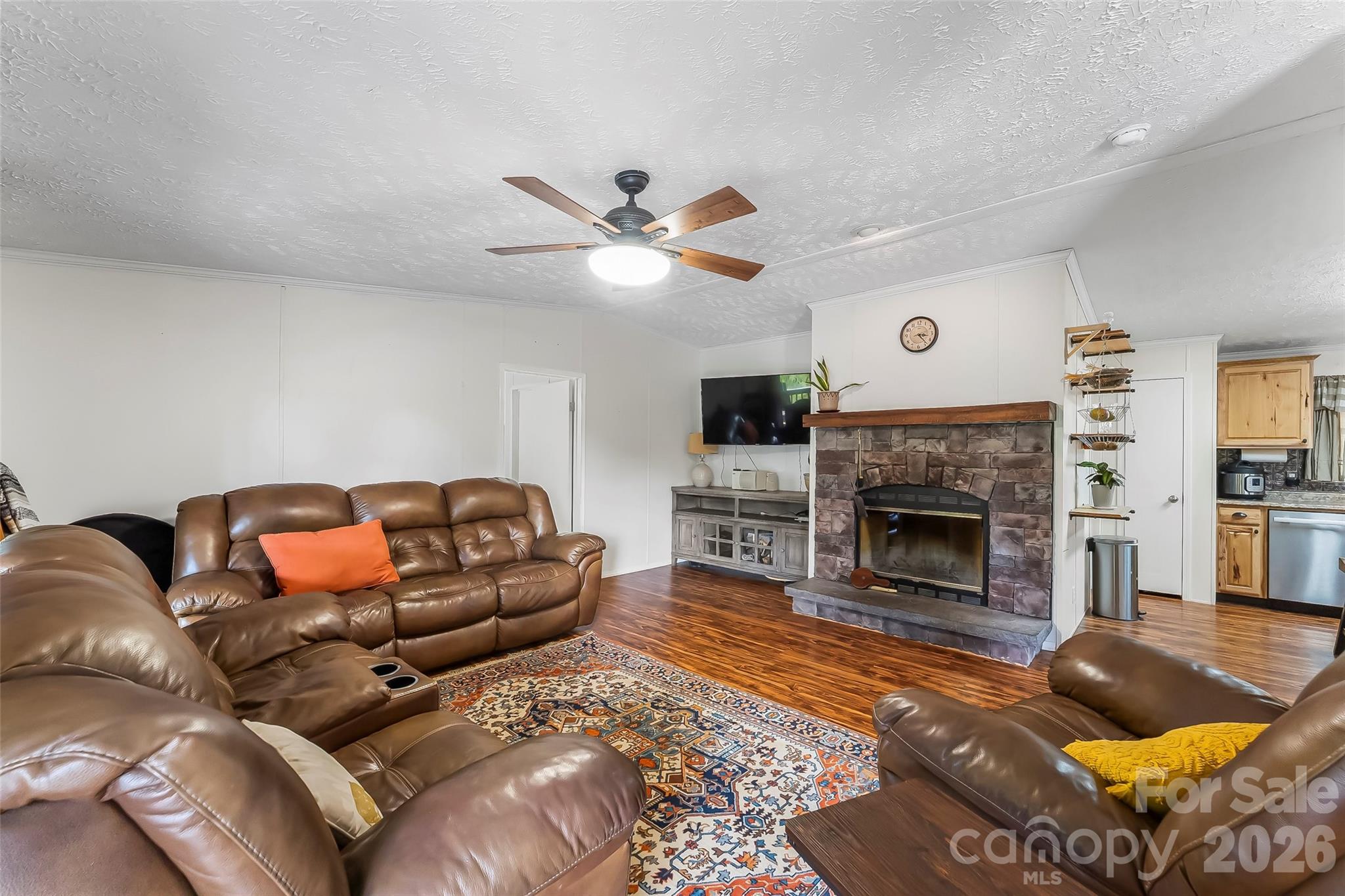 245 Merry Way Property Photo 8