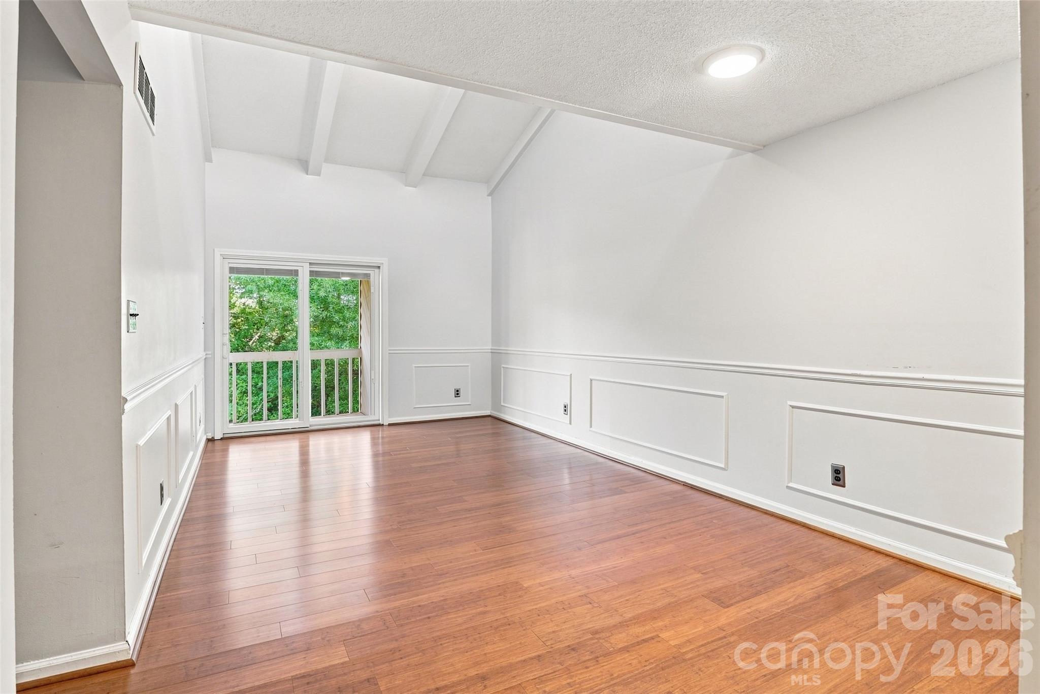 140 Lake Concord Road D8 Property Photo 7