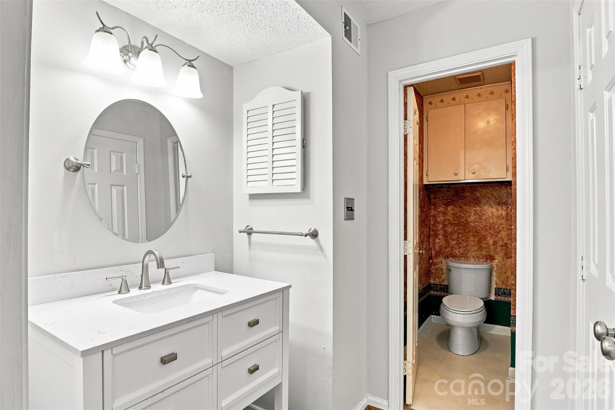 140 Lake Concord Road D8 Property Photo 16