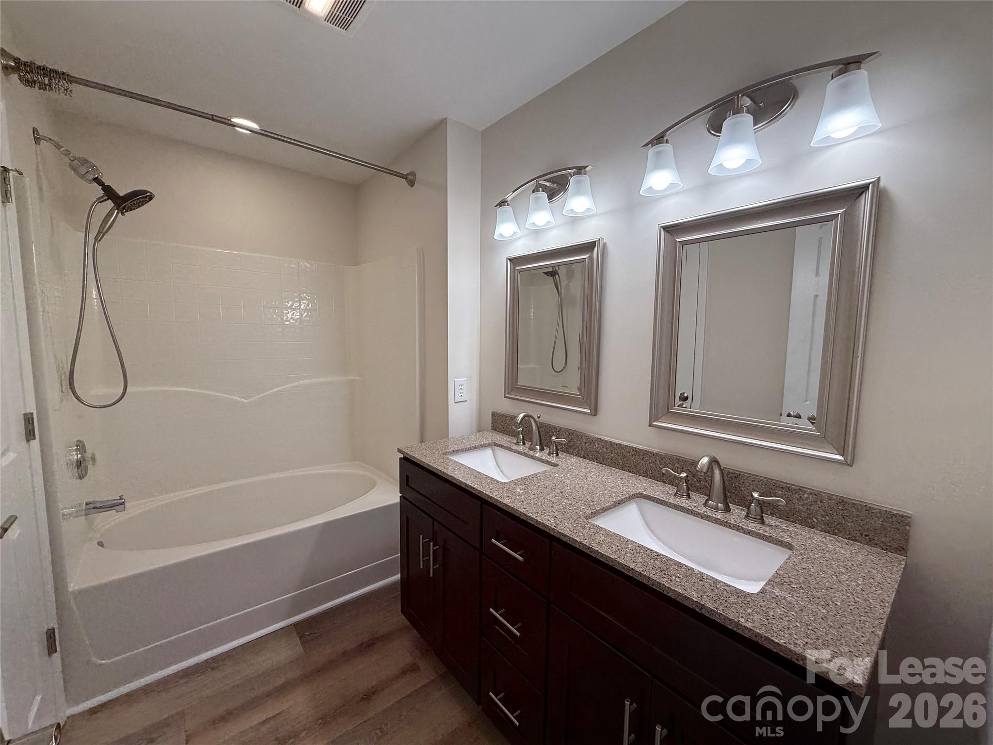 3404 Laurenhurst Lane Property Photo 20